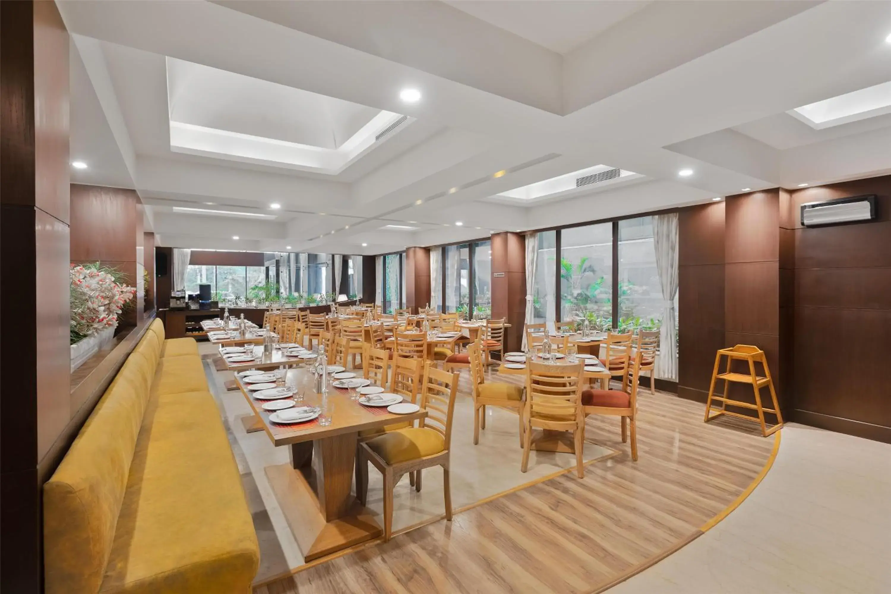 Restaurant/places to eat in Country Inn & Suites by Radisson, Gurugram Sector 12 Restaurant/places to eat in Country Inn & Suites by Radisson, Gurugram Sector 12