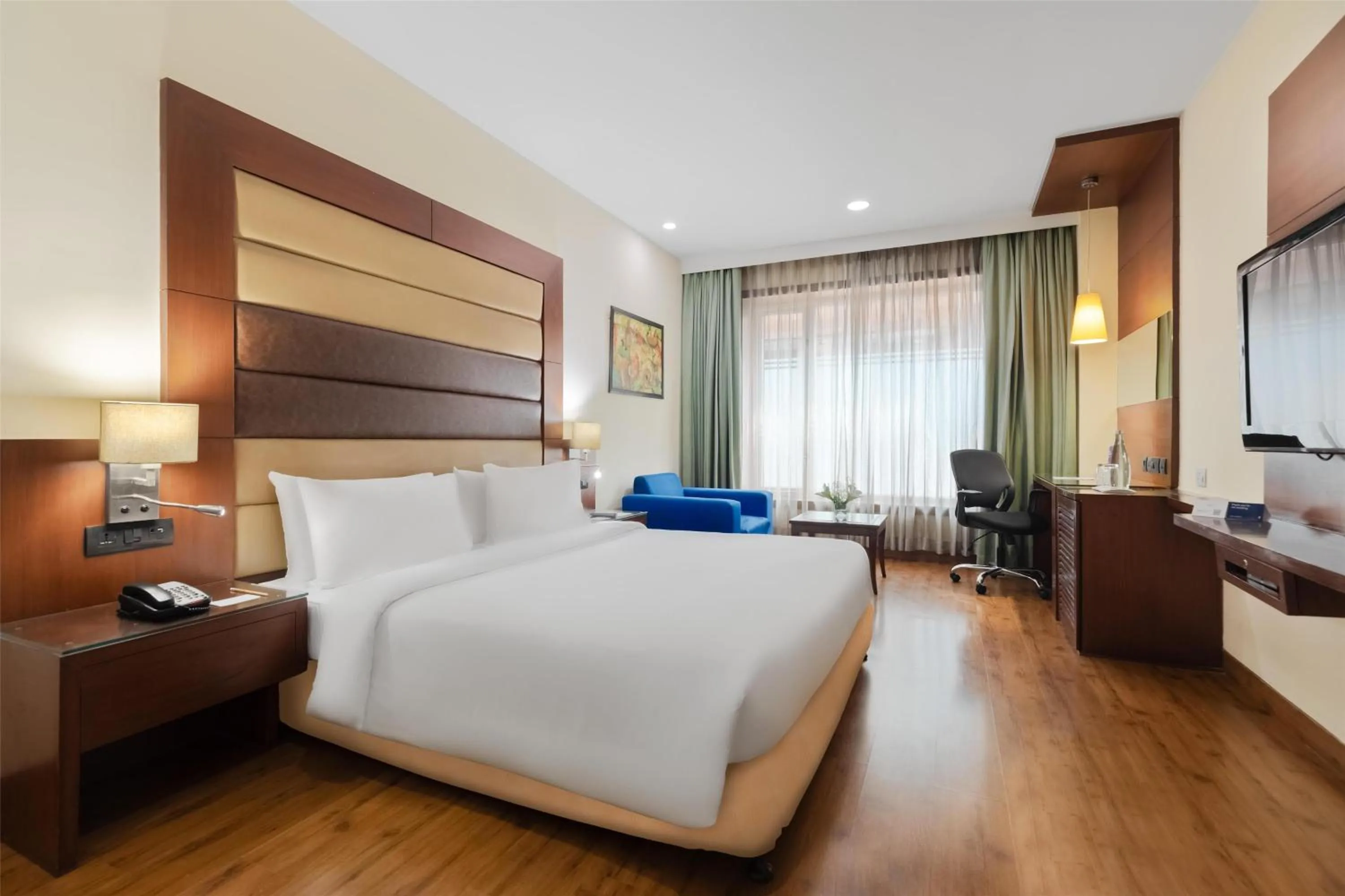 Photo of the whole room, Bed in Country Inn & Suites by Radisson, Gurugram Sector 12