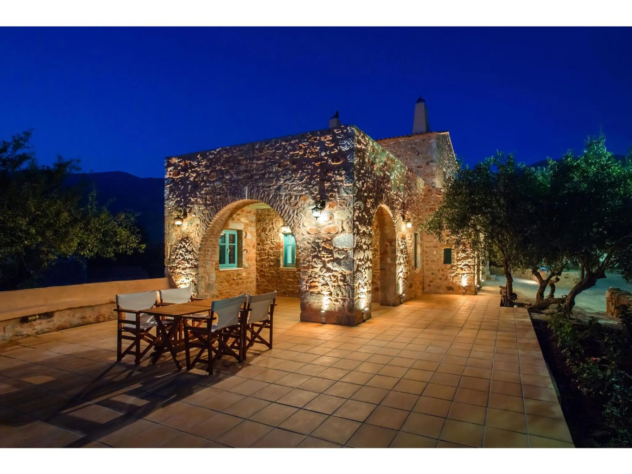 Property building in Pandora