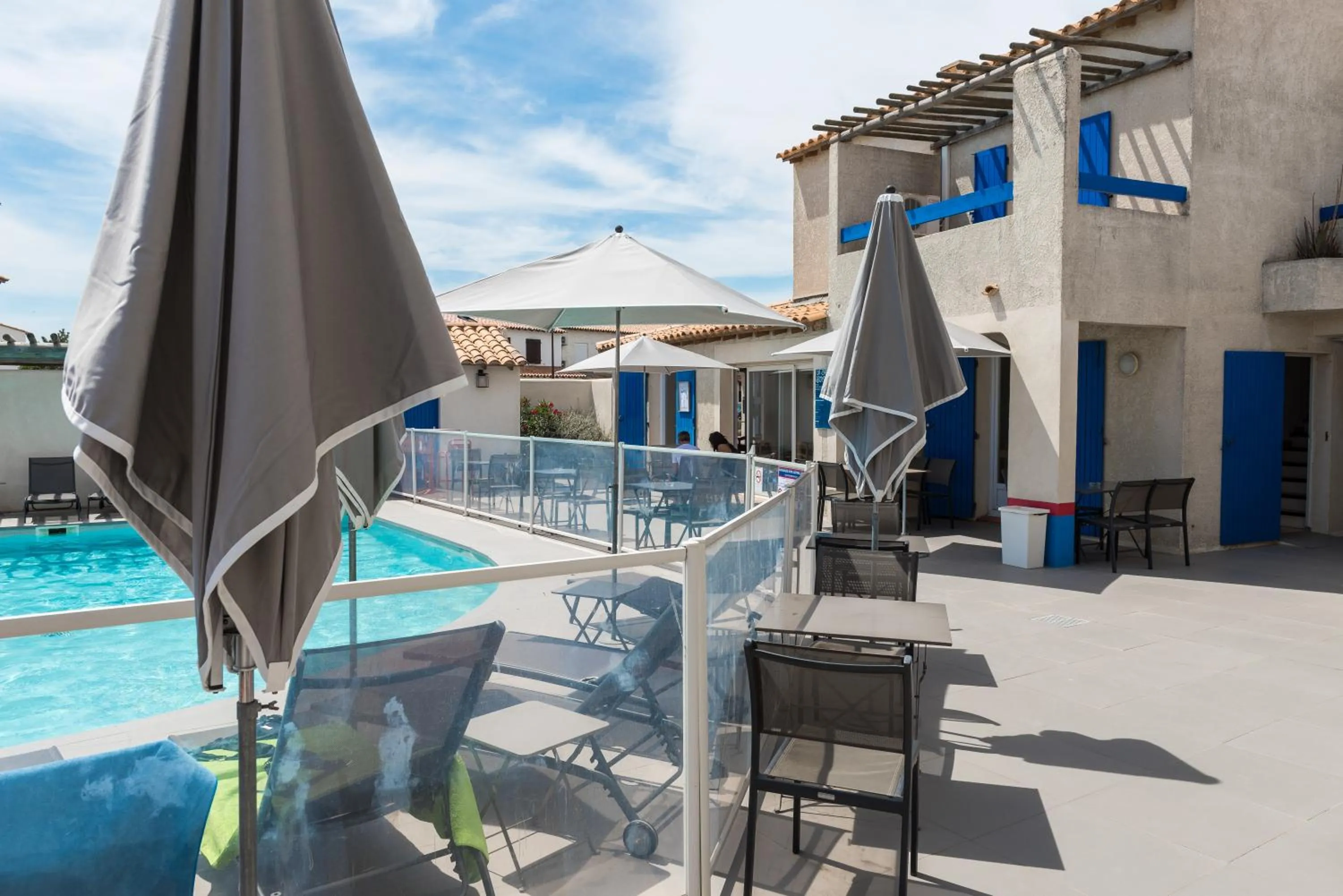 Patio in Hotel Le Bleu Marine