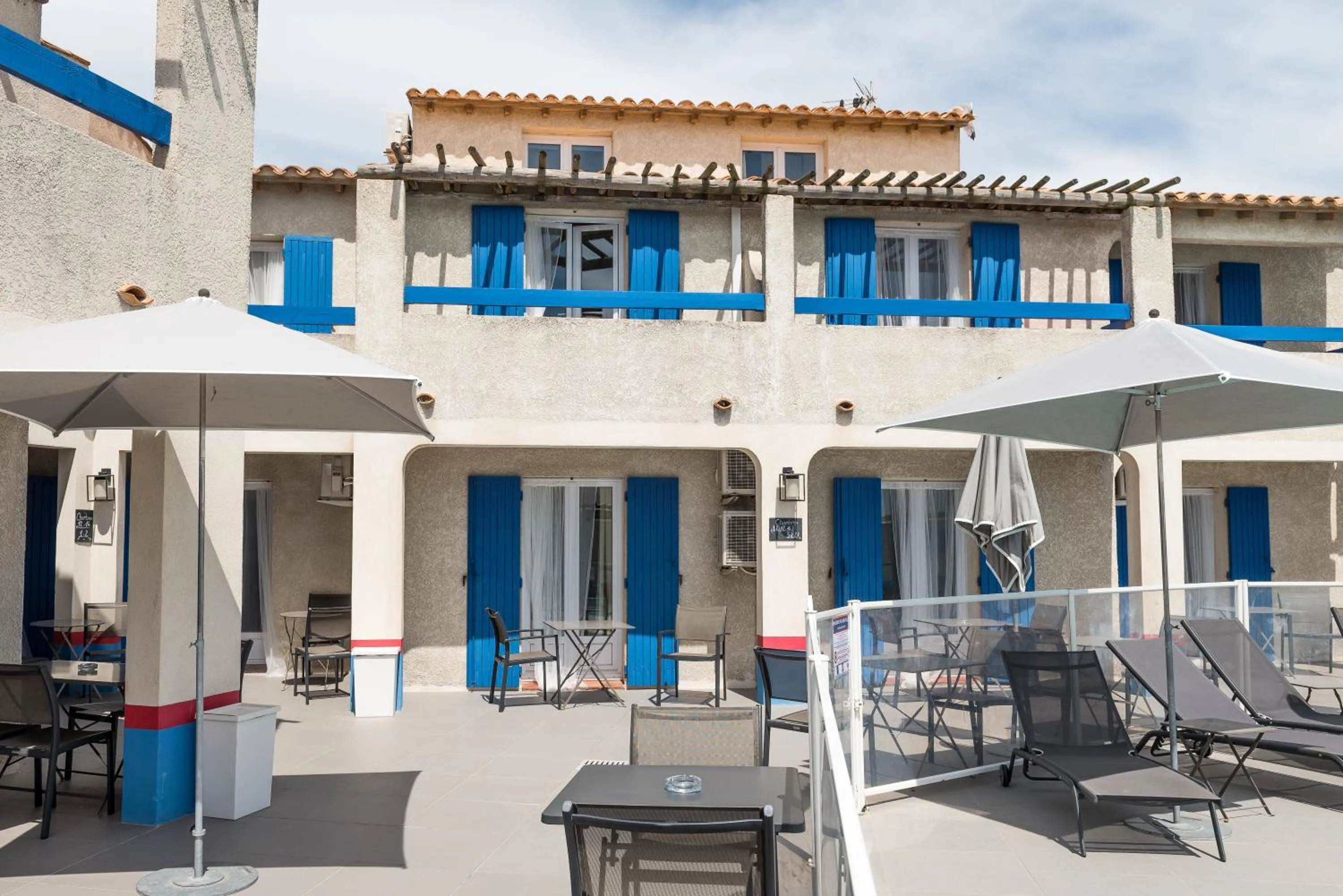 Property building in Hotel Le Bleu Marine