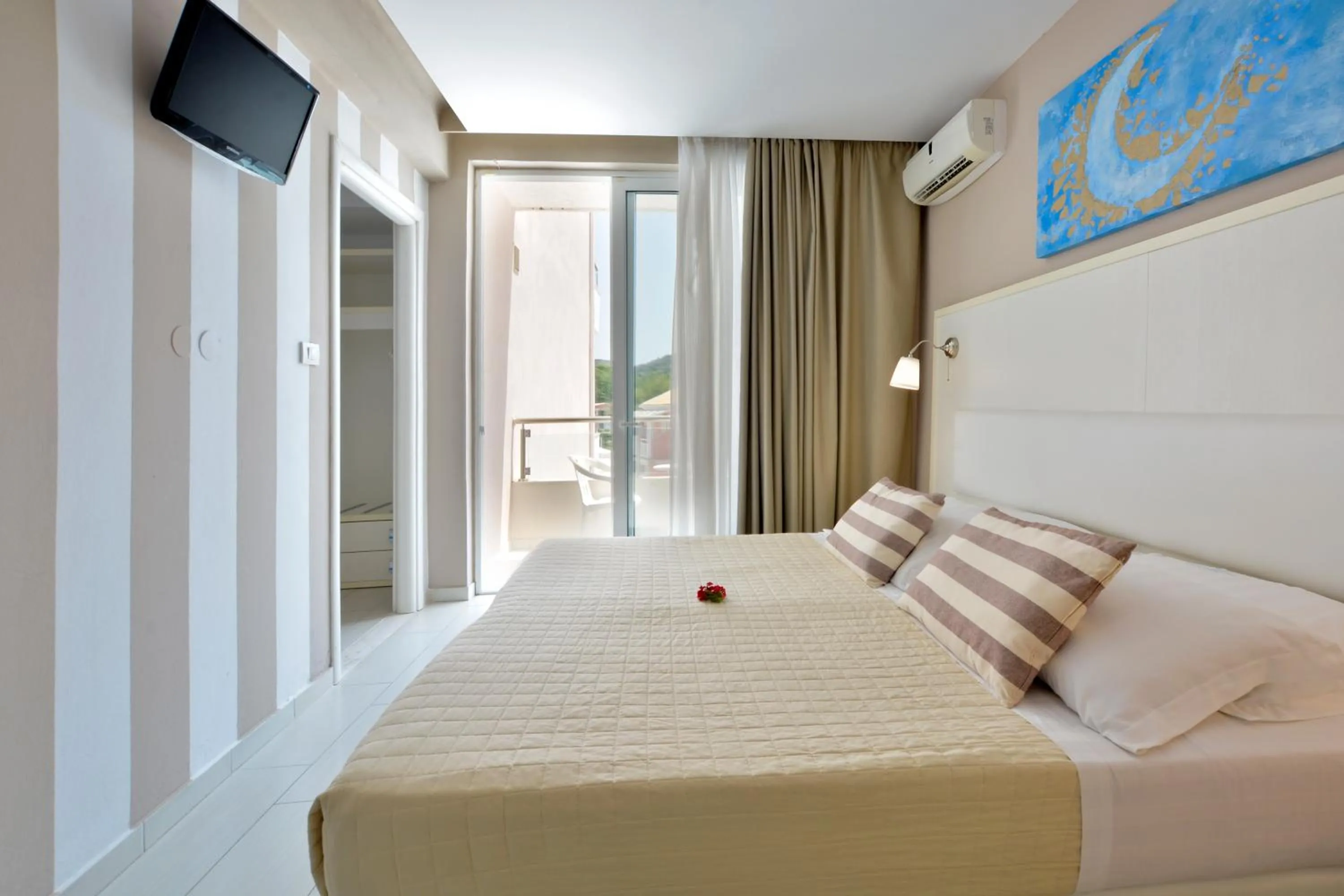 Bed in Sidari Beach Hotel