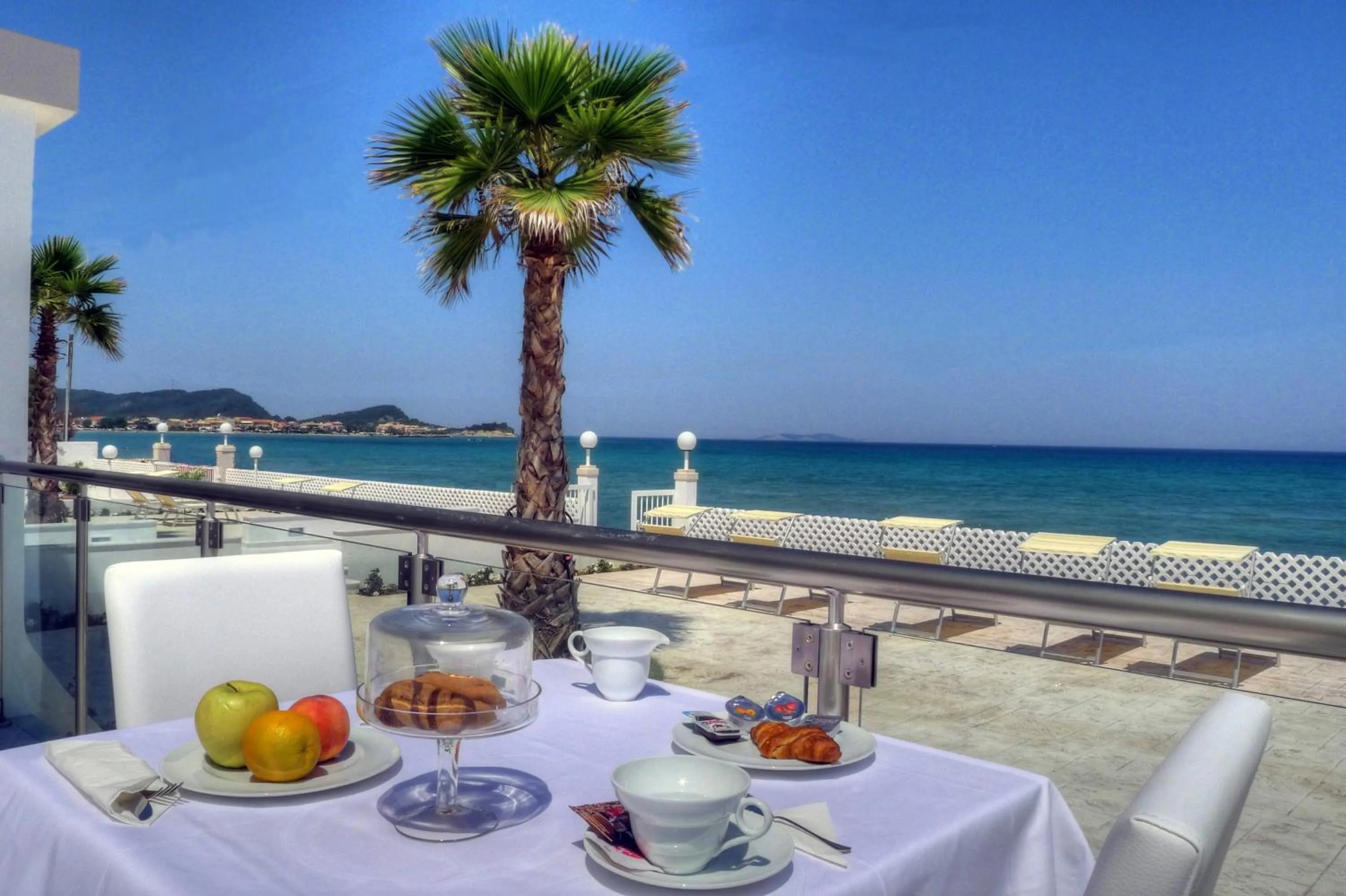 Restaurant/places to eat in Sidari Beach Hotel