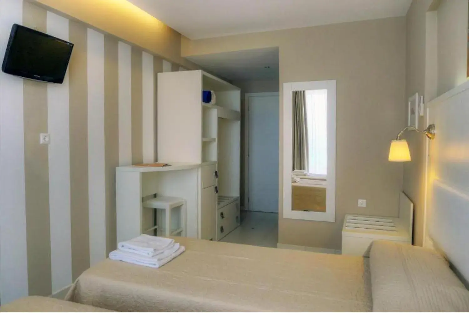 Double Room with Balcony and Sea View in Sidari Beach Hotel Double Room with Balcony and Sea View in Sidari Beach Hotel