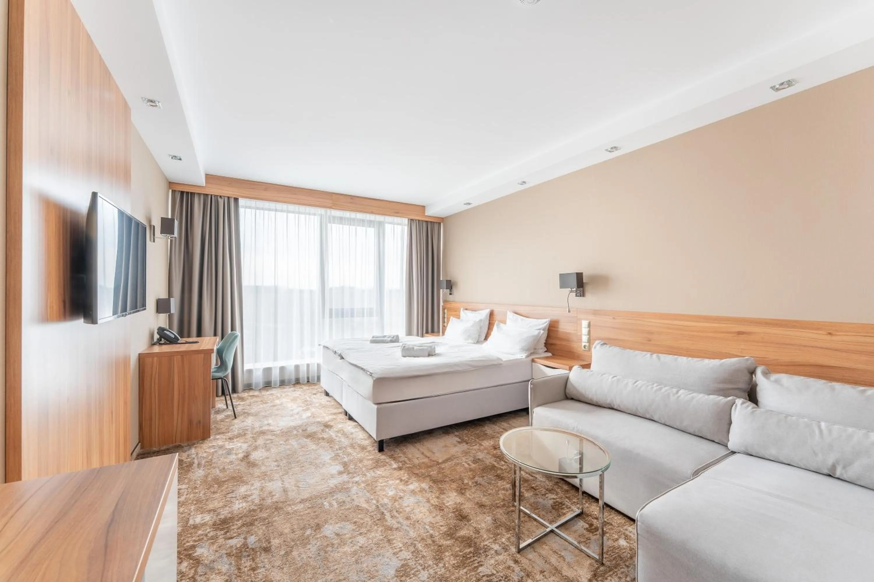 Photo of the whole room, Bed in Baltic Plaza Hotel Medi Spa