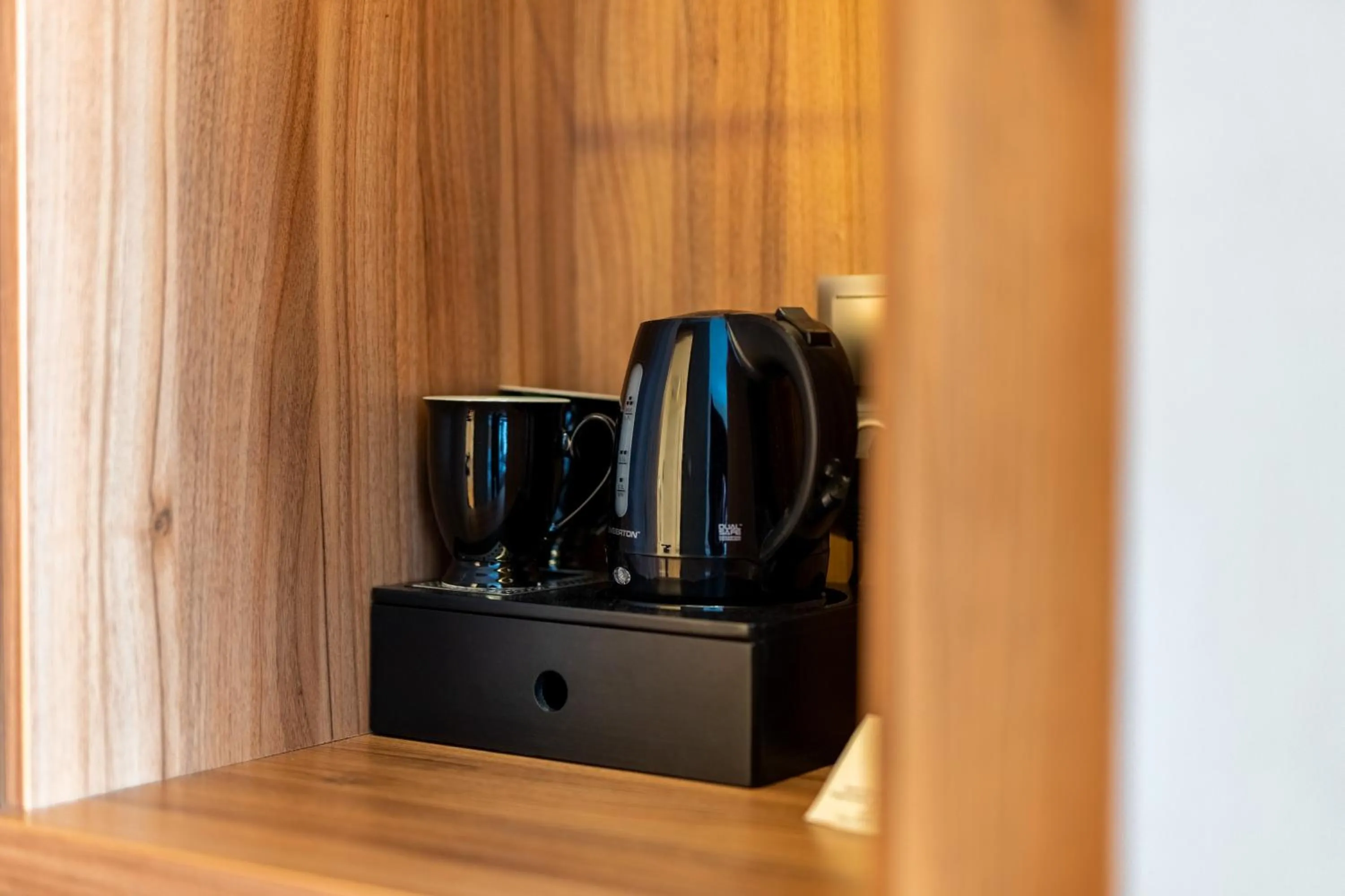 Coffee/tea facilities in Baltic Plaza Hotel Medi Spa