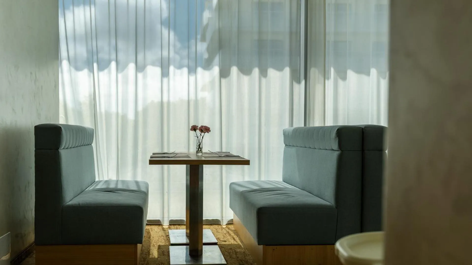 Restaurant/places to eat in Baltic Plaza Hotel Medi Spa