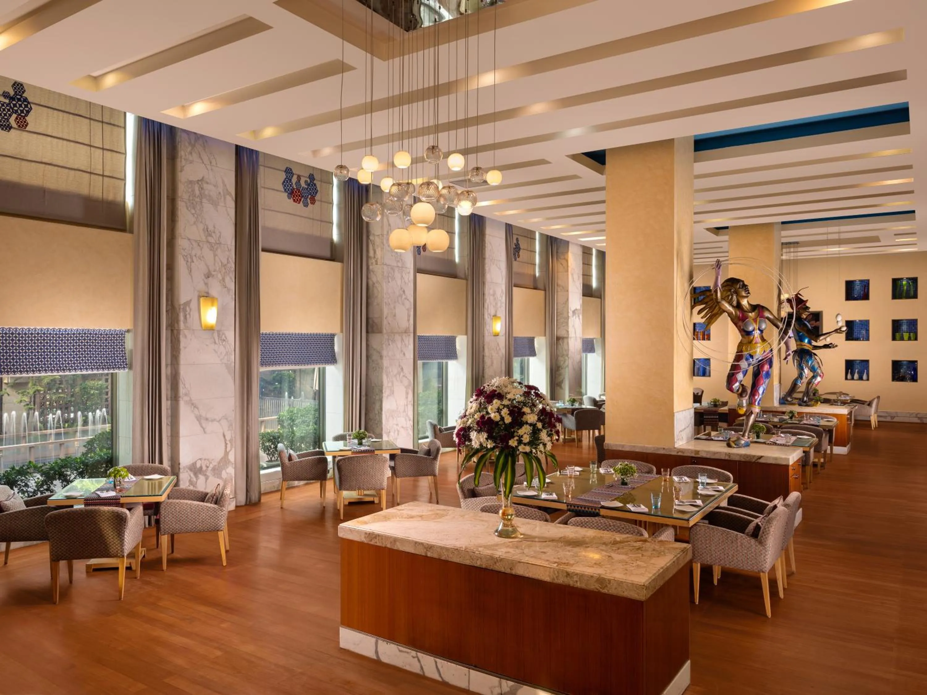 Restaurant/places to eat in Jaypee Vasant Continental