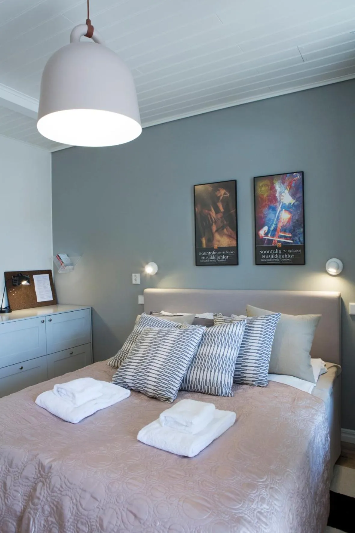 Bed in Hotel Amandis
