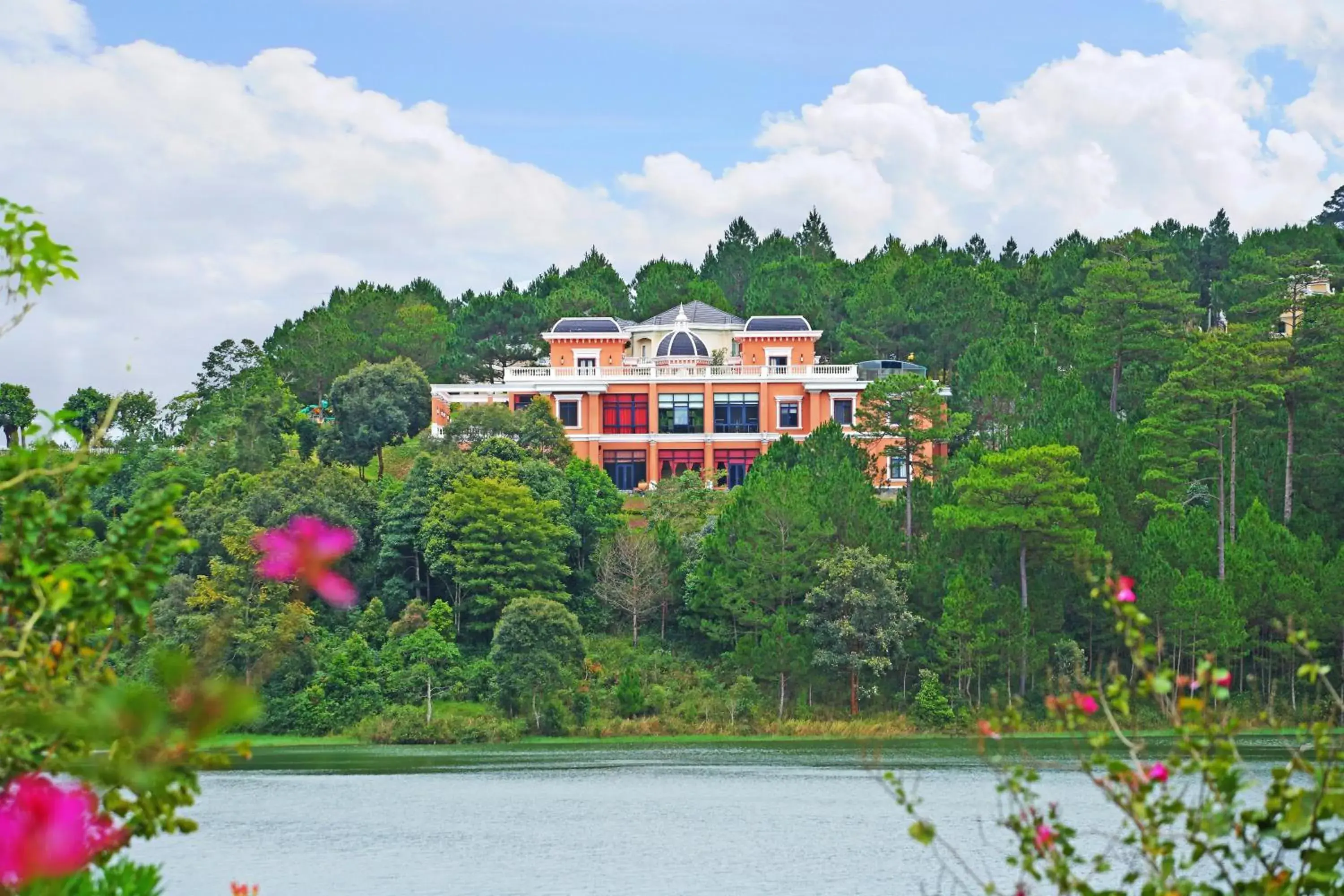 Property building in Dalat Edensee Lake Resort & Spa Property building in Dalat Edensee Lake Resort & Spa