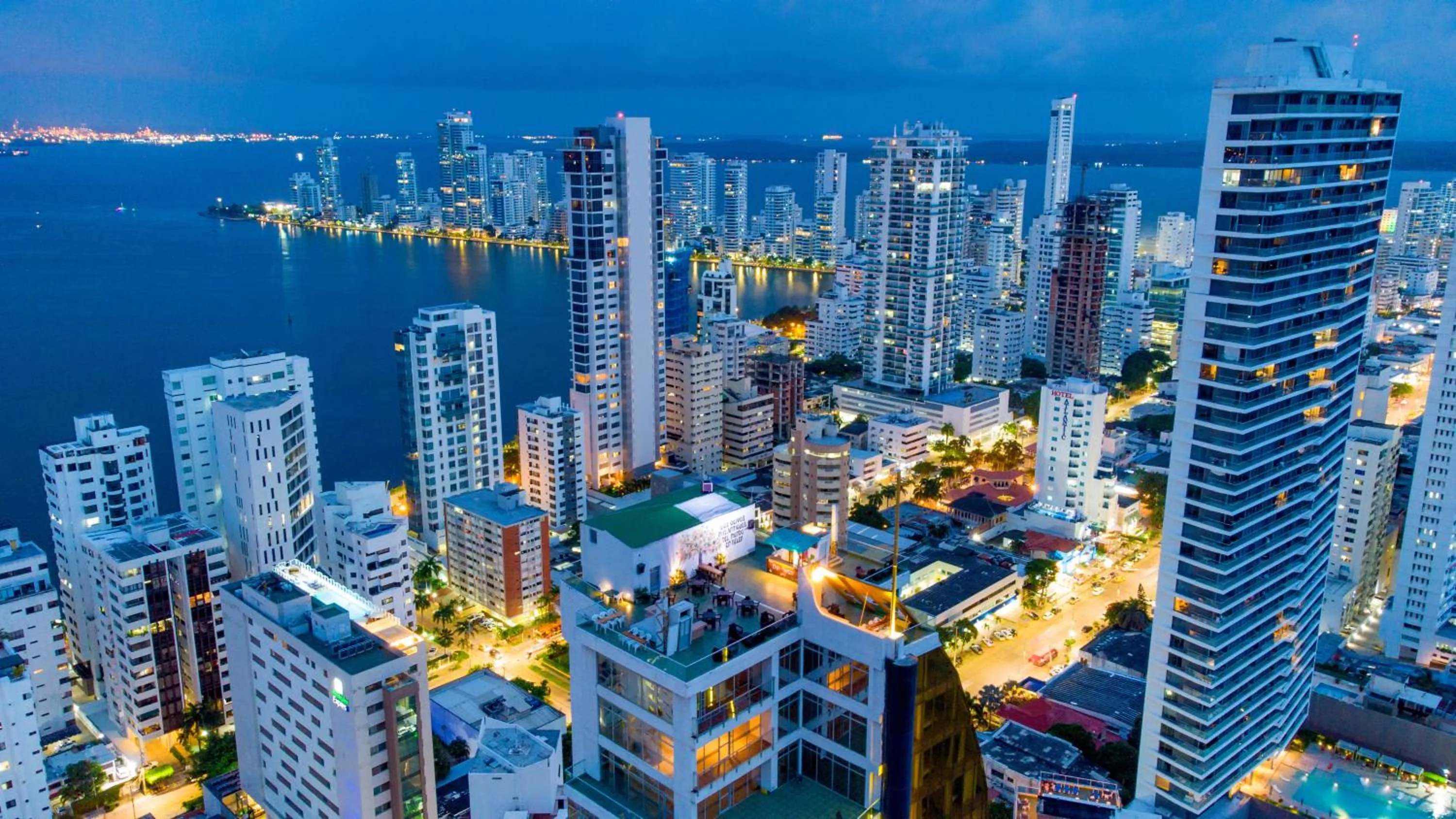 Street view in Hotel Cartagena Dubai