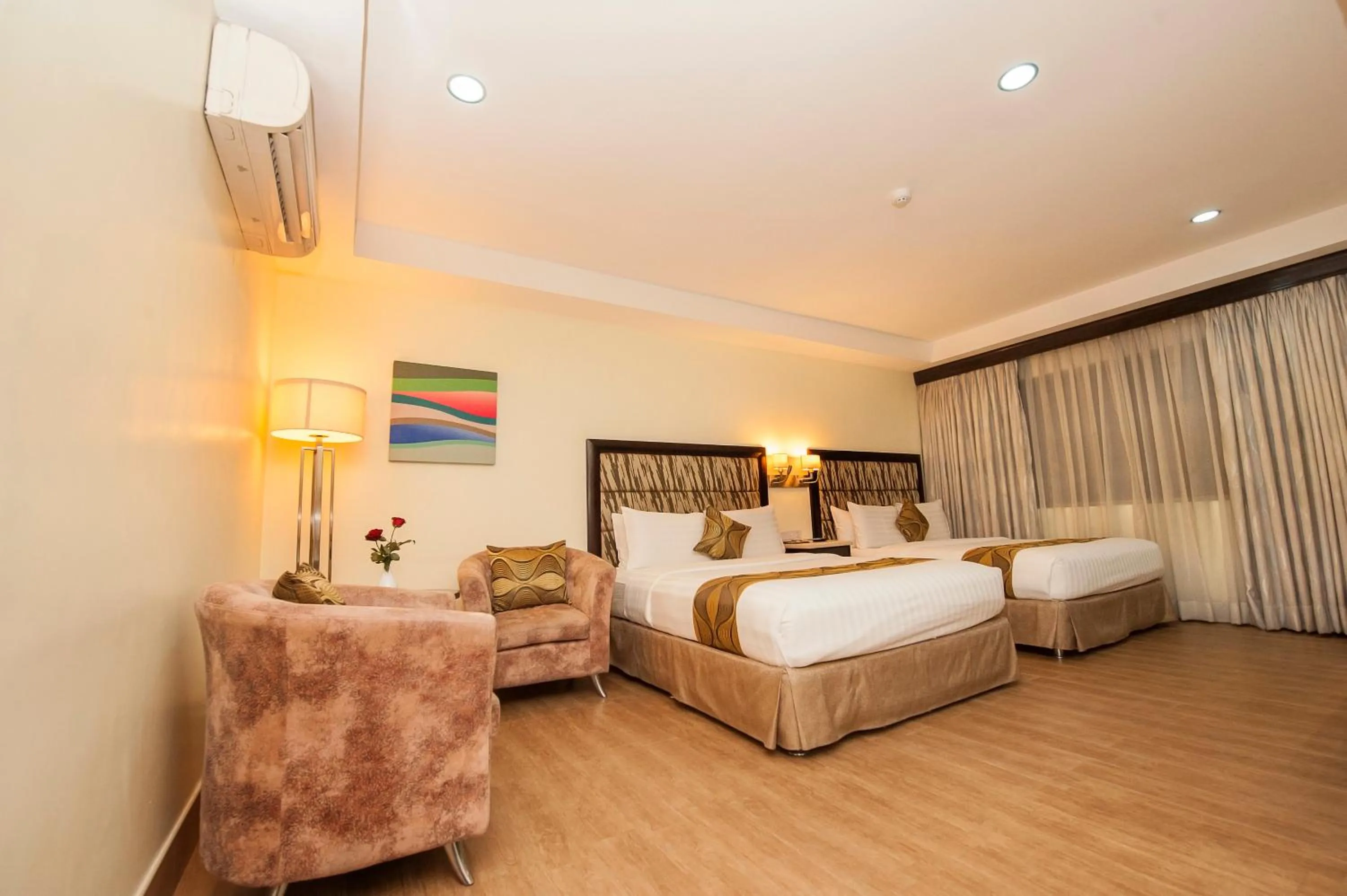 Bed in Diamond Suites and Residences
