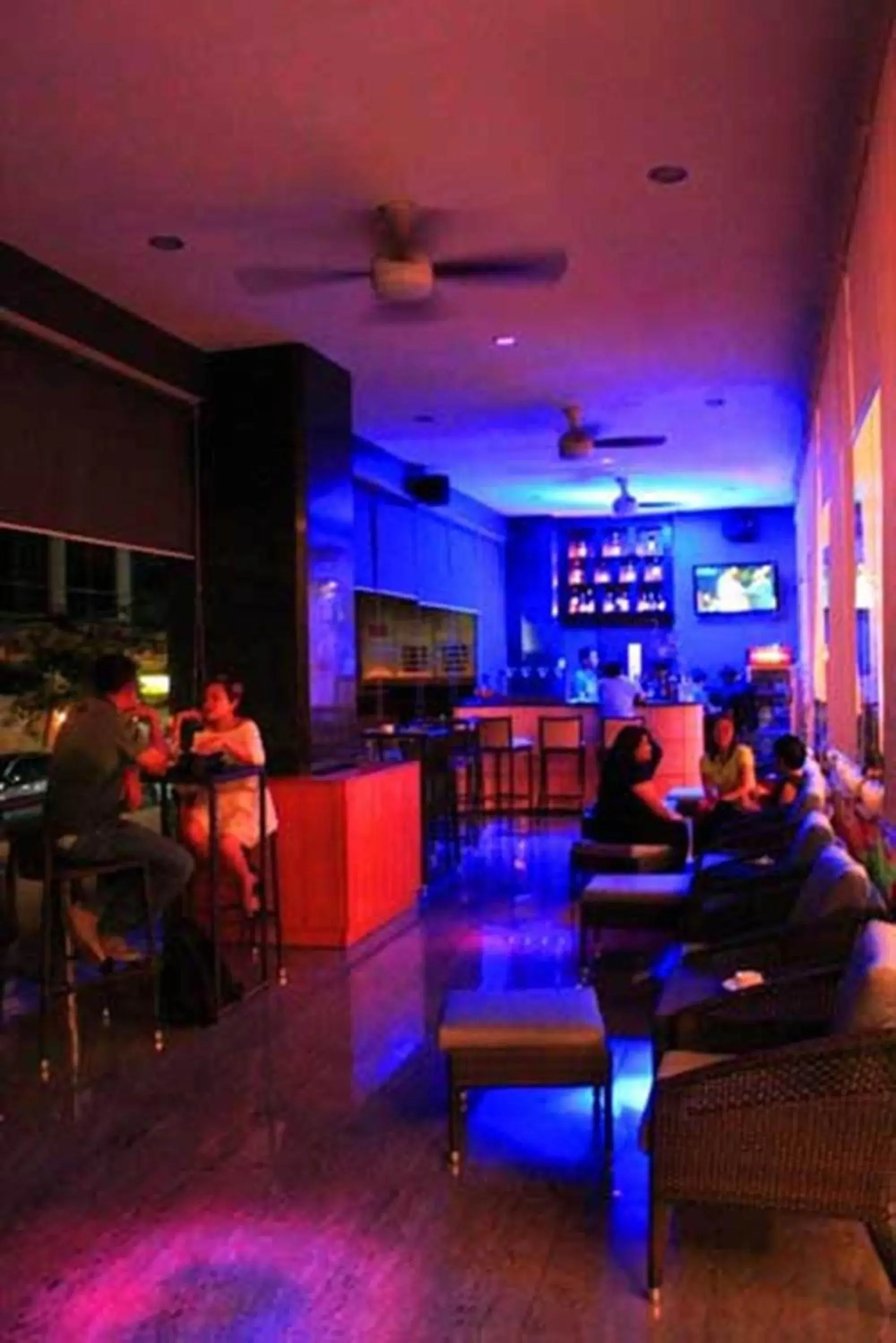 Lounge or bar in Diamond Suites and Residences Lounge or bar in Diamond Suites and Residences