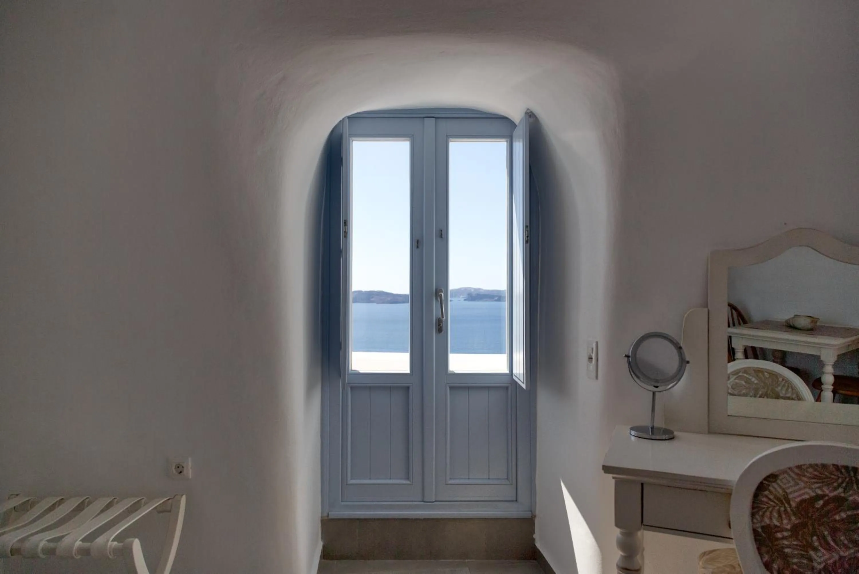 Bedroom in Aris Caves