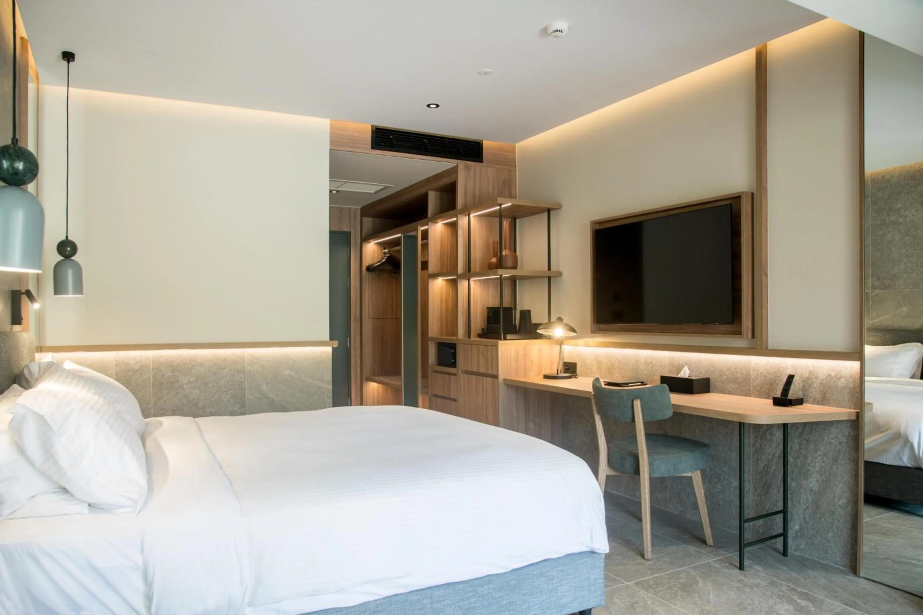 Photo of the whole room, Bed in KING MINOS RETREAT Resort & Spa