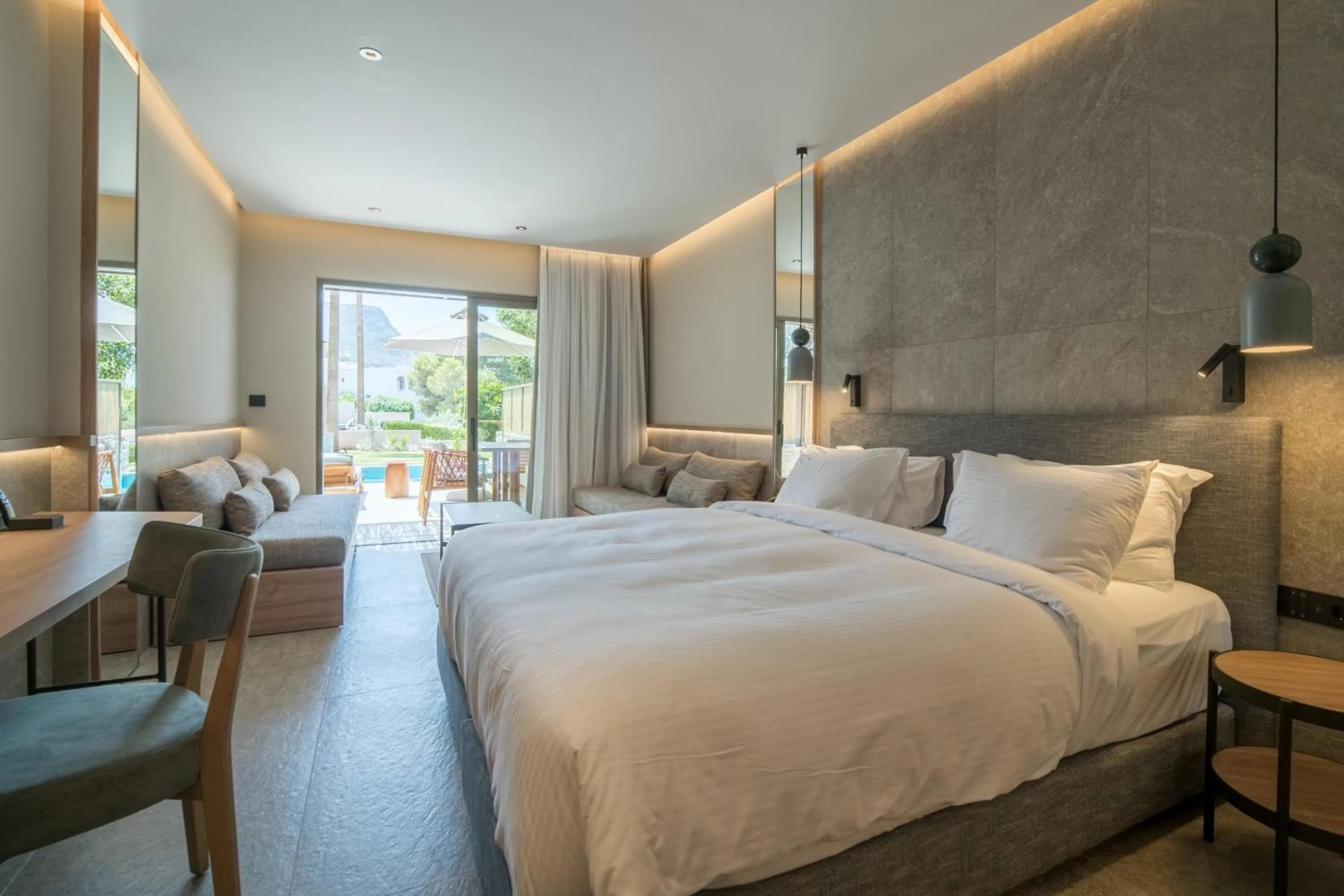 Photo of the whole room, Bed in KING MINOS RETREAT Resort & Spa