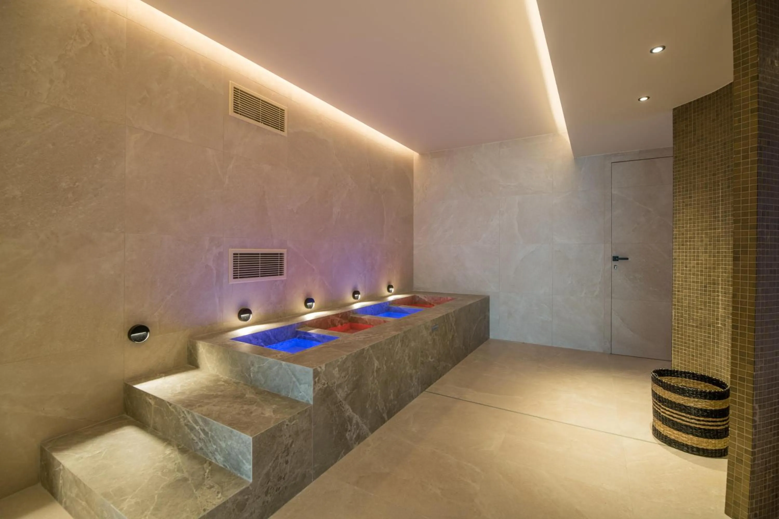Spa and wellness centre/facilities in KING MINOS RETREAT Resort & Spa
