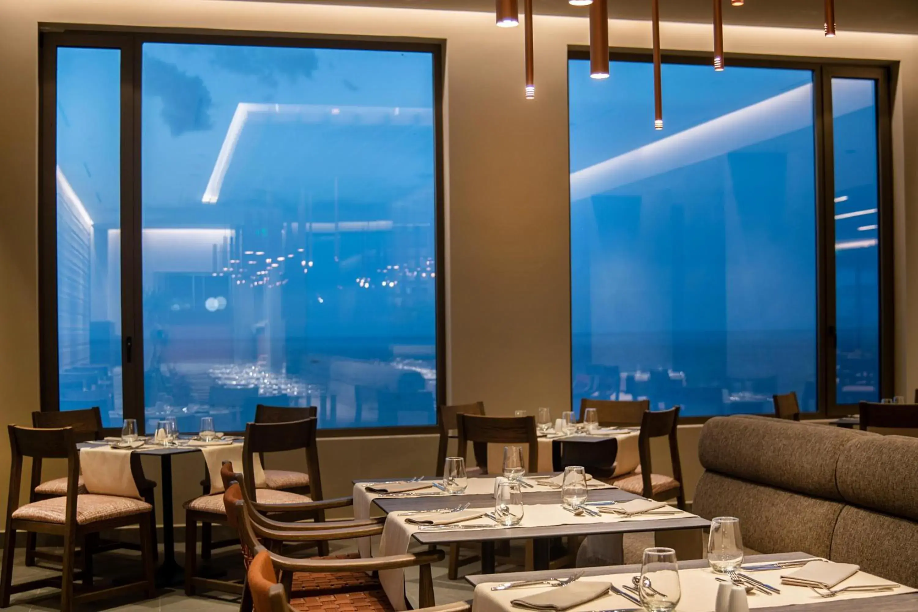 Restaurant/places to eat in KING MINOS RETREAT Resort & Spa Restaurant/places to eat in KING MINOS RETREAT Resort & Spa