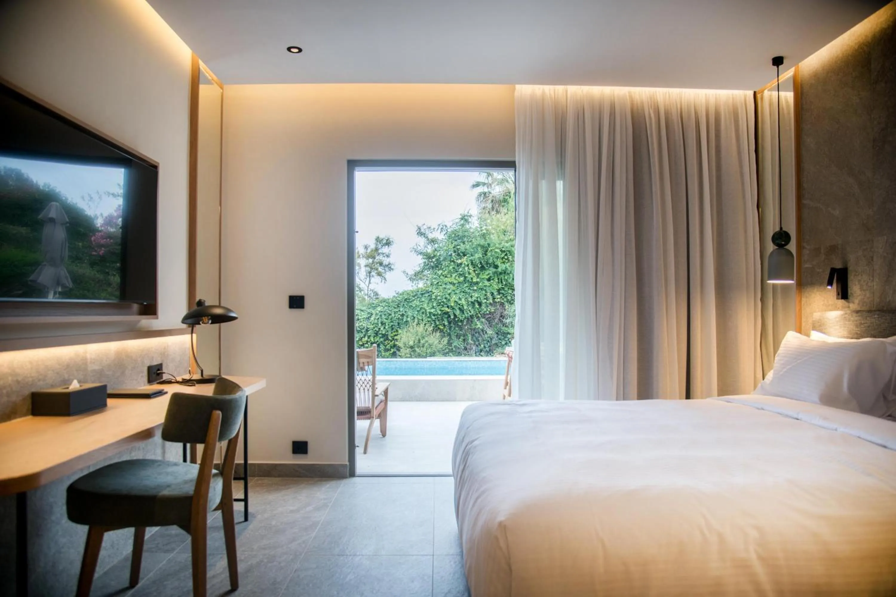 Photo of the whole room, Bed in KING MINOS RETREAT Resort & Spa