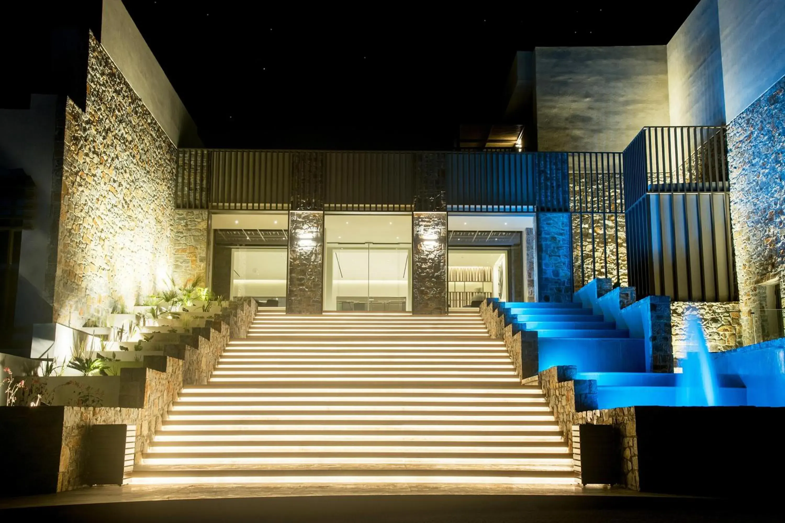 Property building in KING MINOS RETREAT Resort & Spa Property building in KING MINOS RETREAT Resort & Spa