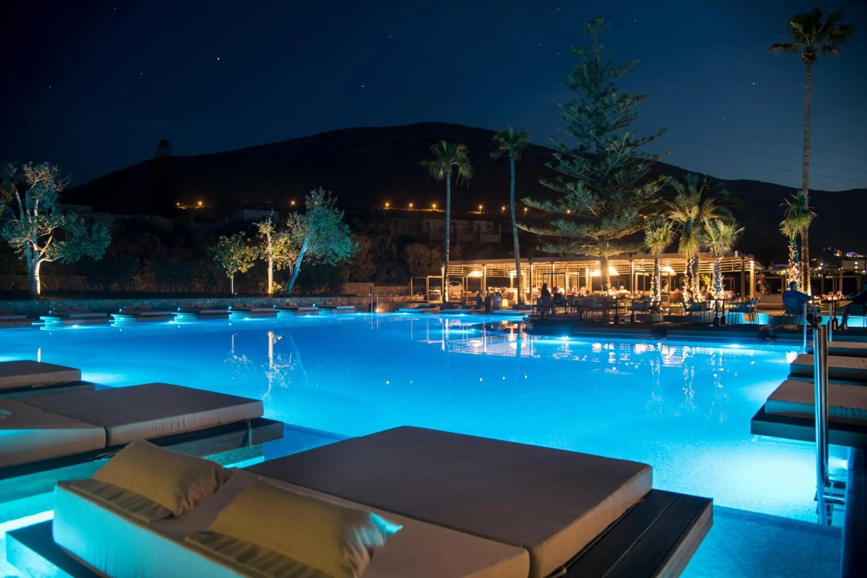 Swimming pool in KING MINOS RETREAT Resort & Spa Swimming pool in KING MINOS RETREAT Resort & Spa