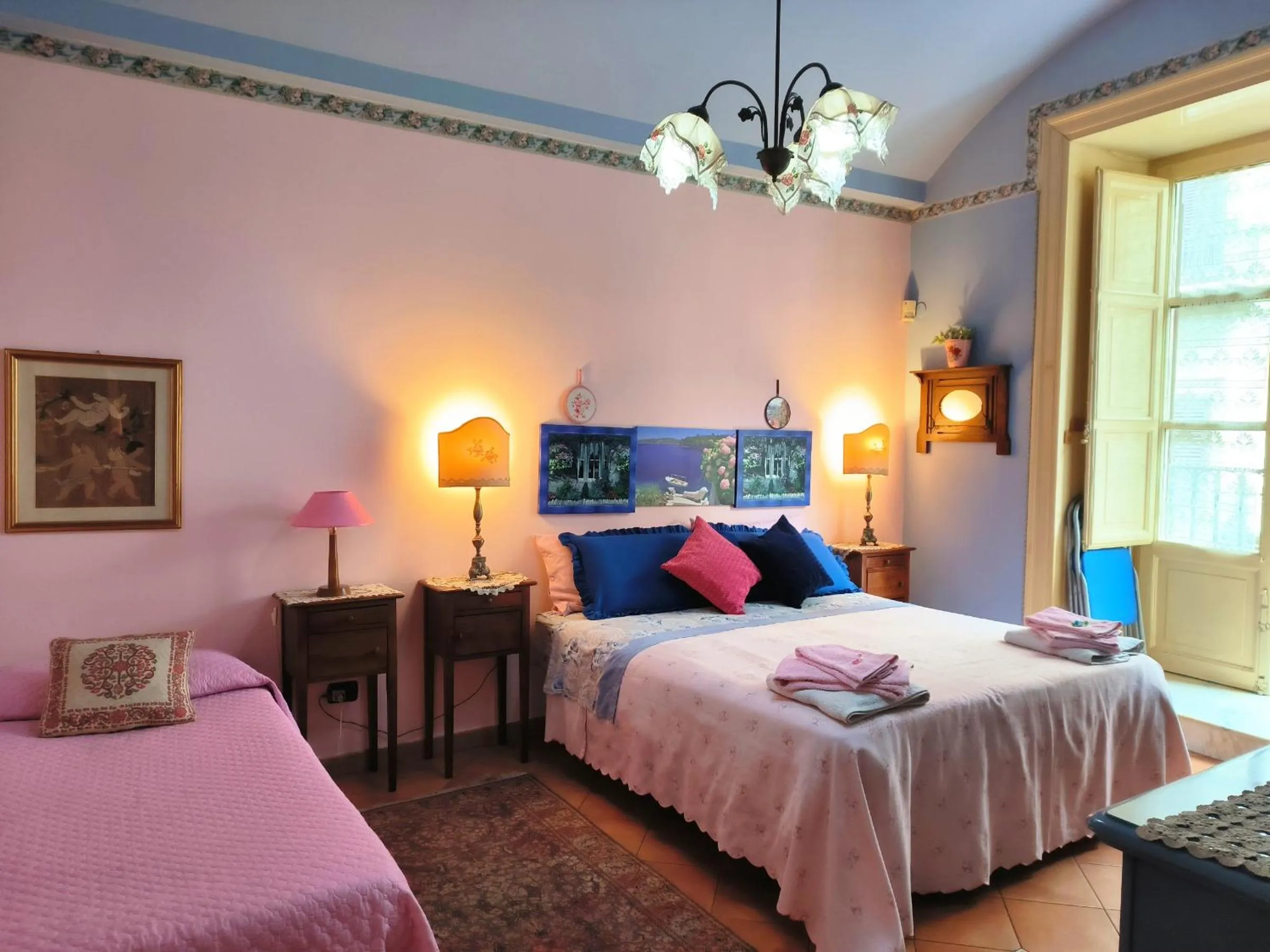 Photo of the whole room, Bed in Vittorio Emanuele Rooms di Prinzi