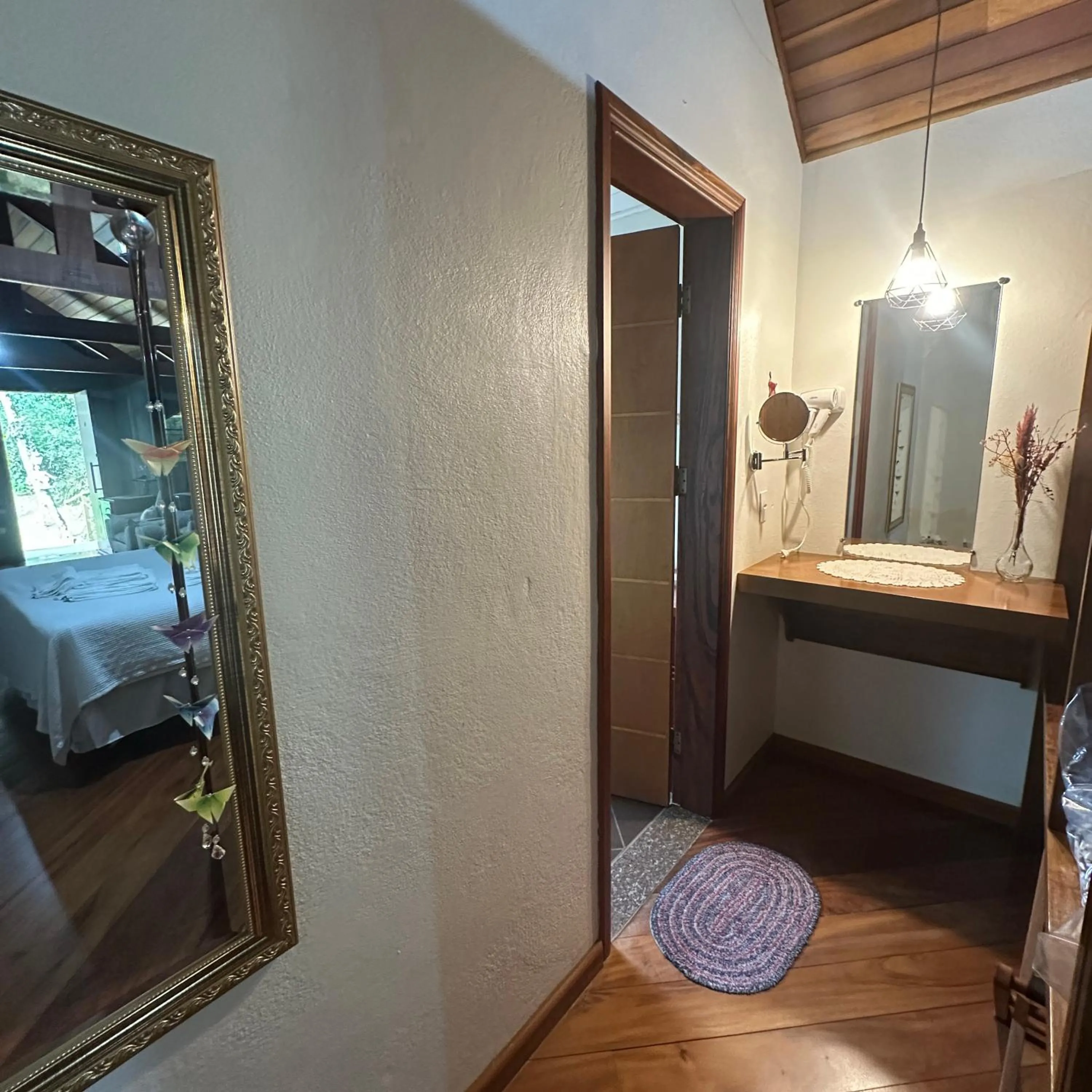 Bathroom, Bed in Capricho da Natureza Pousada