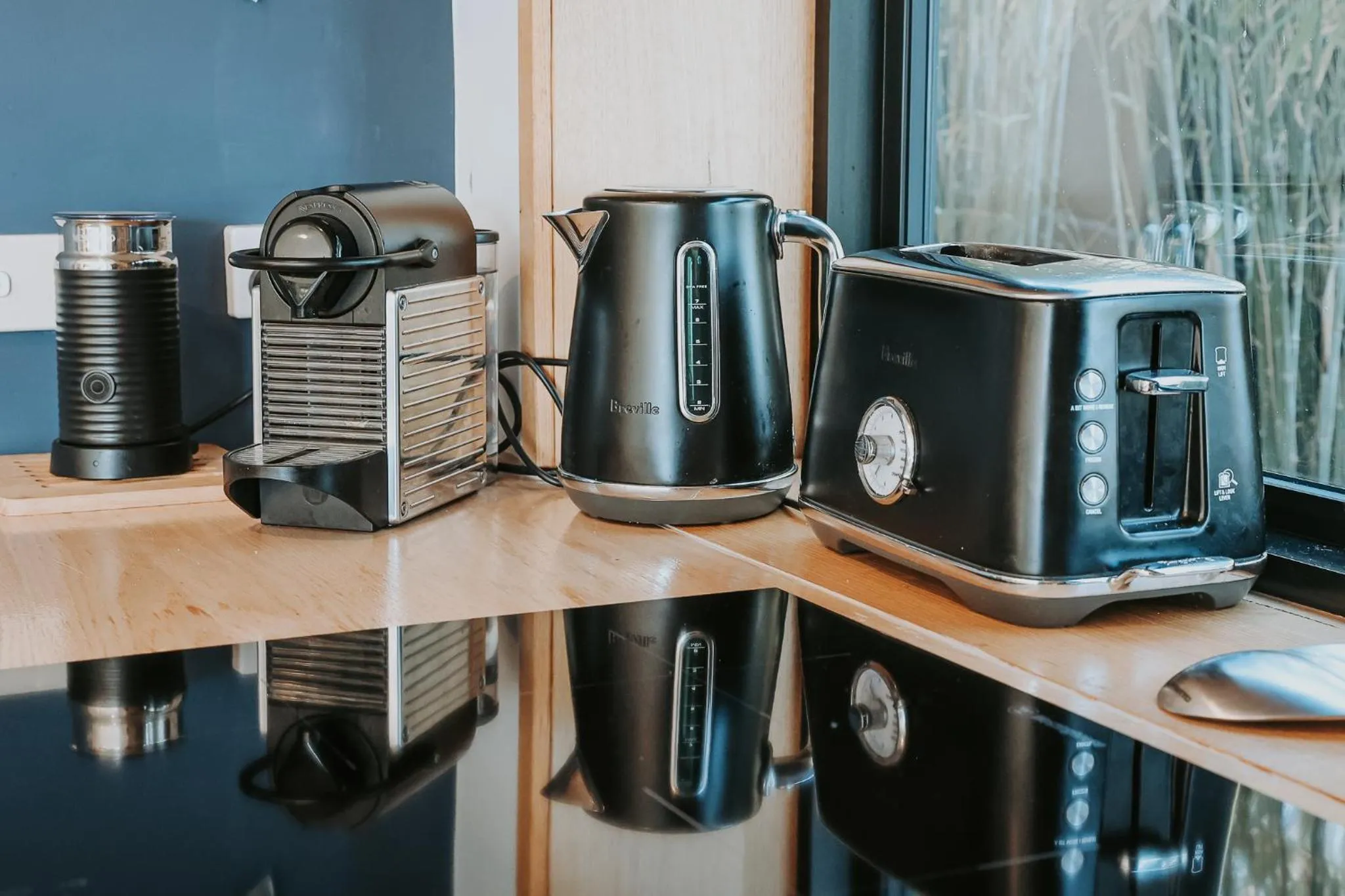 Coffee/tea facilities in Finnview House