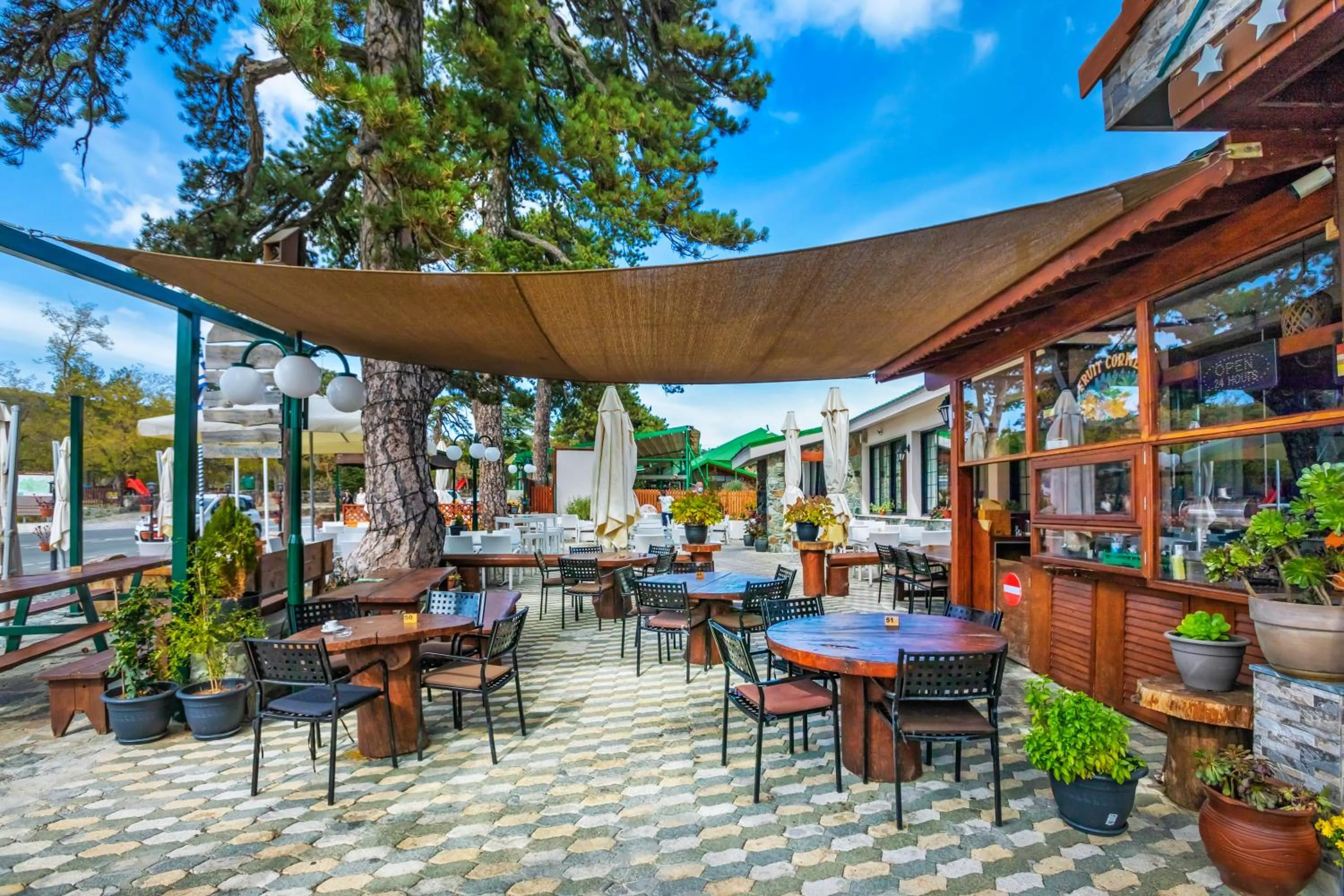 Troodos Hotel & Spa