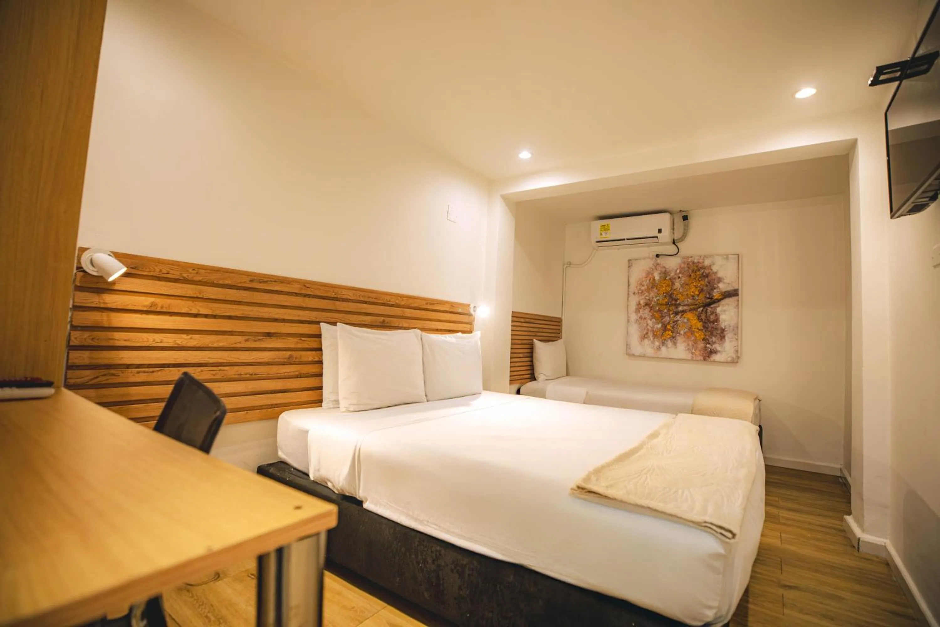 Photo of the whole room, Bed in Ataraxy Hotel Boutique