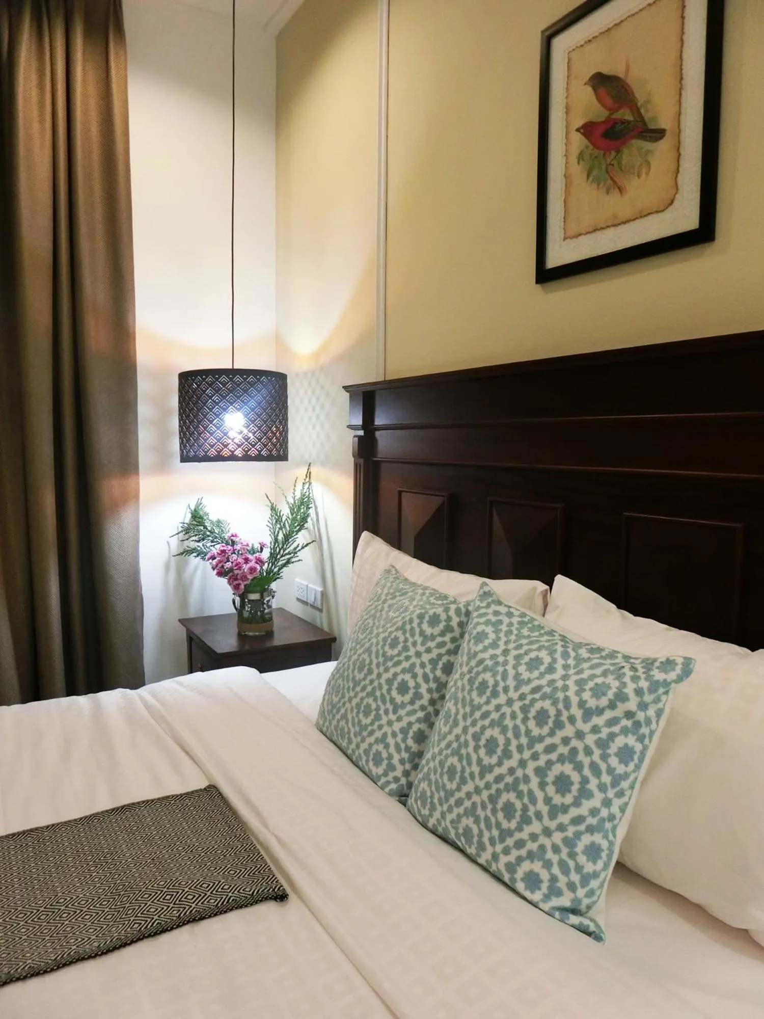 Bed in Bloom Boutique Hotel & Cafe