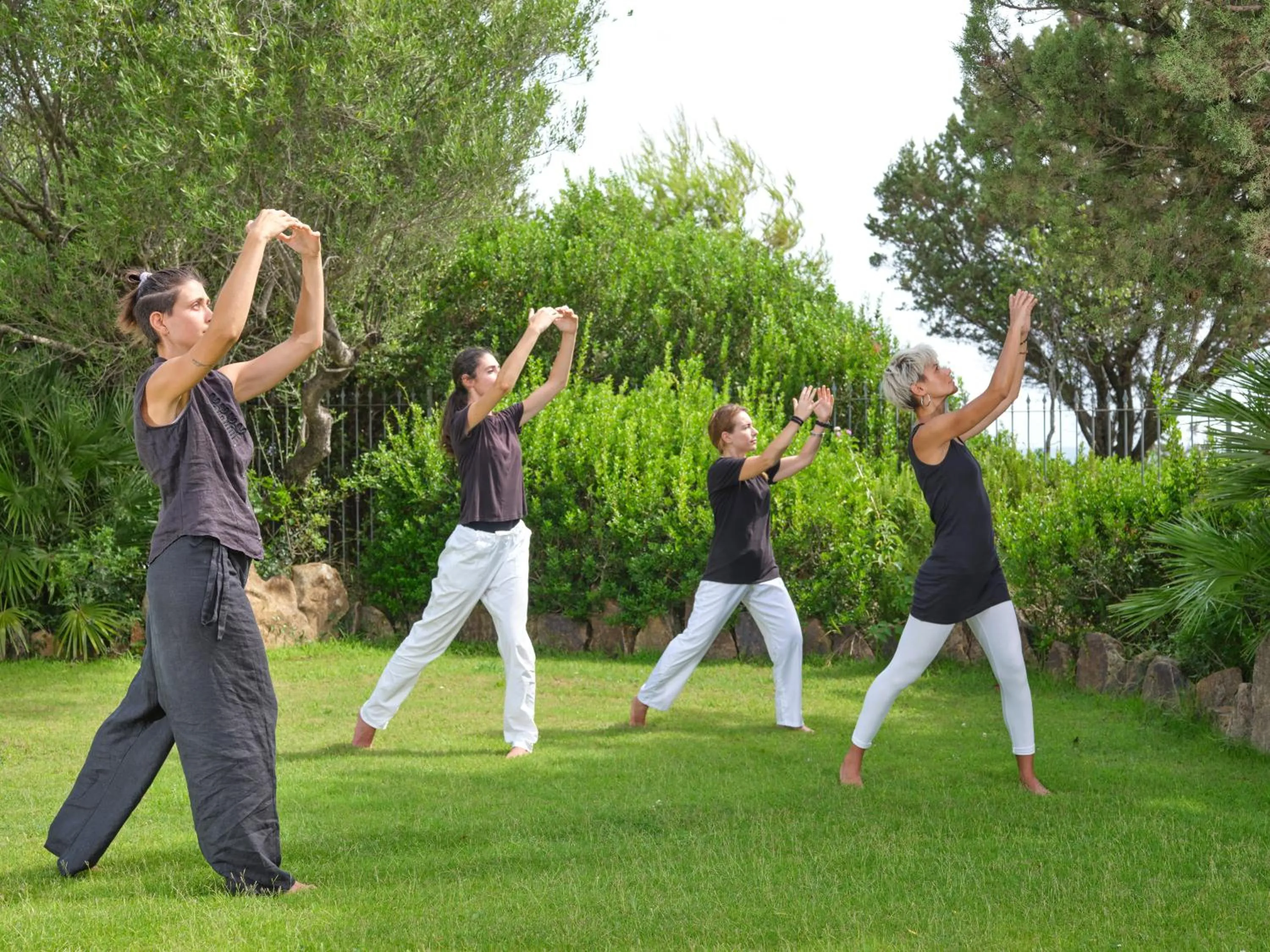 People in Hotel L'Esagono
