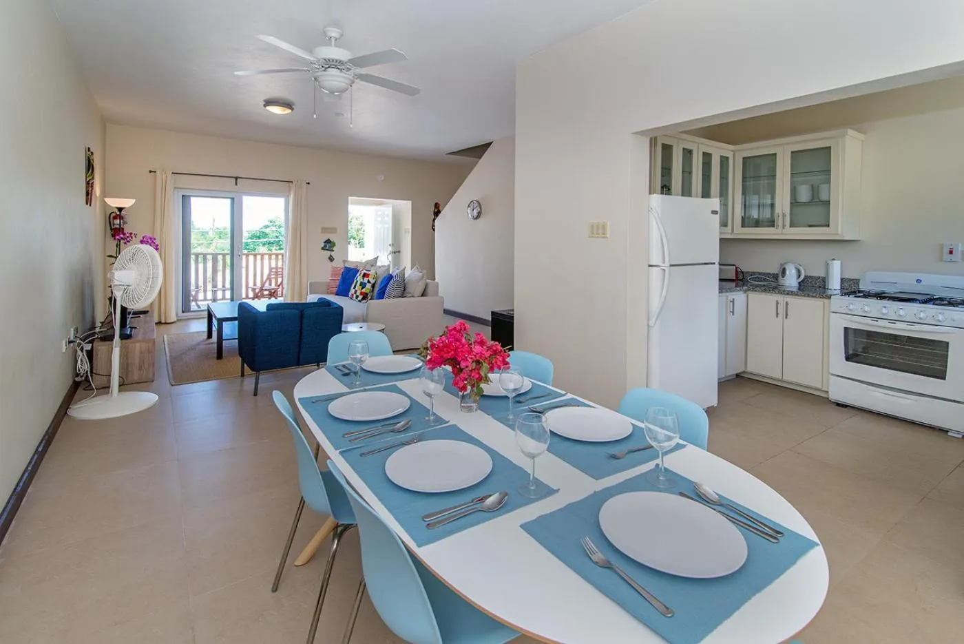 Living room in Family Complex beside Beach w/Pool Montego Bay #2