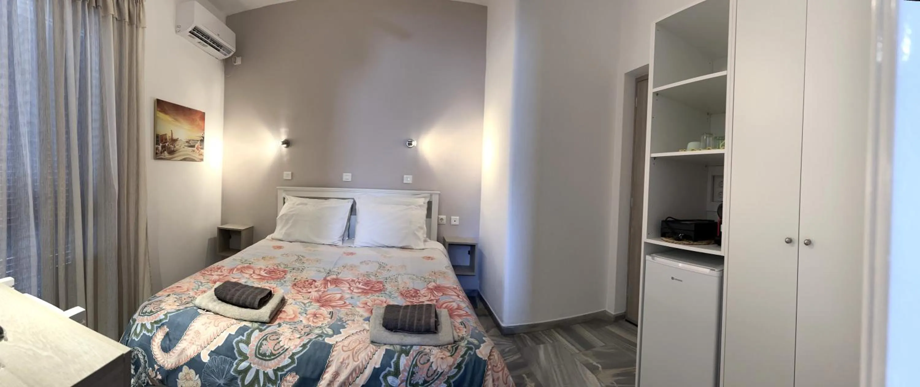 Bedroom in Marisa Rooms