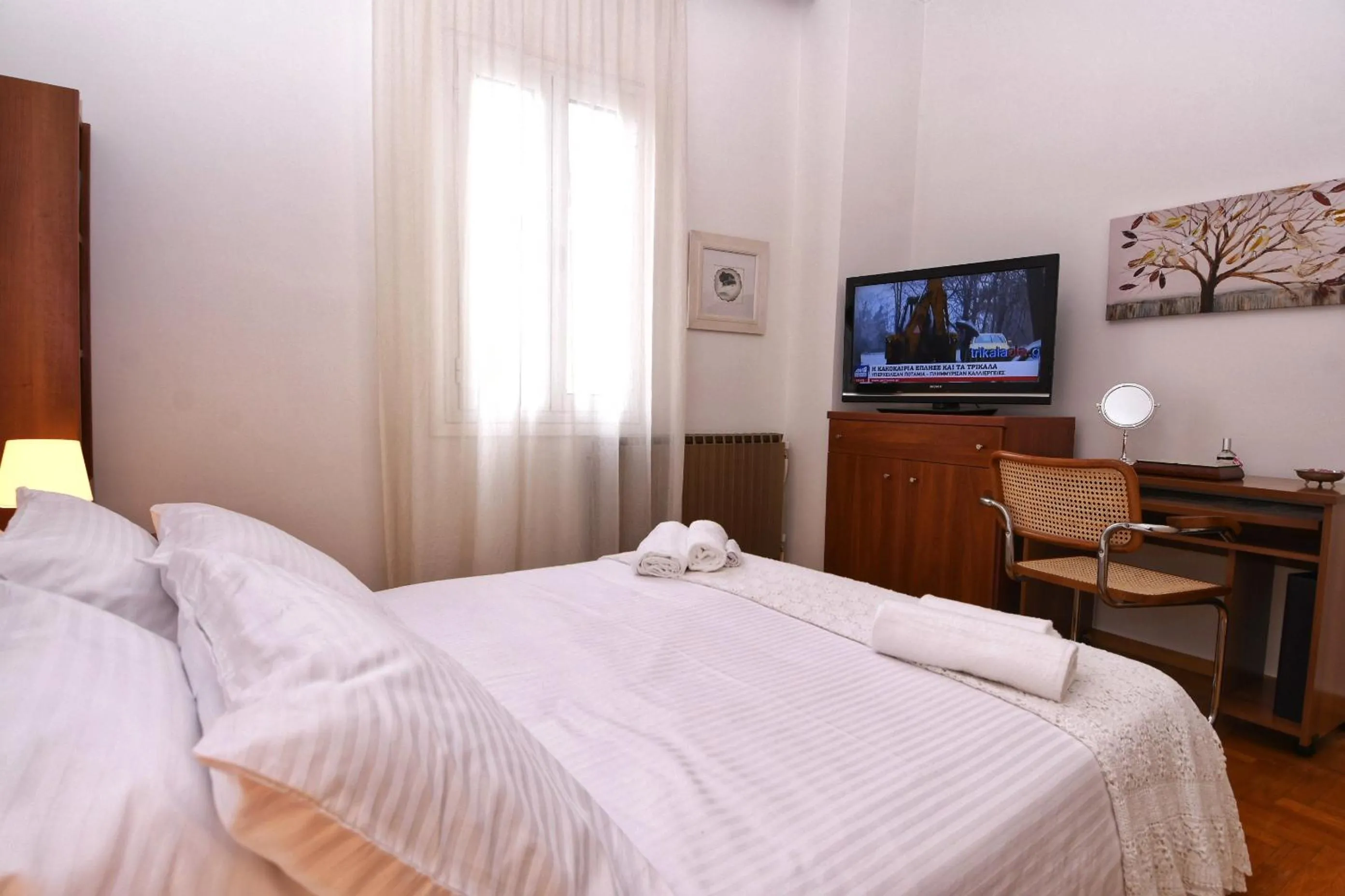Bed in Athens Authentic Elegance at Acropolis