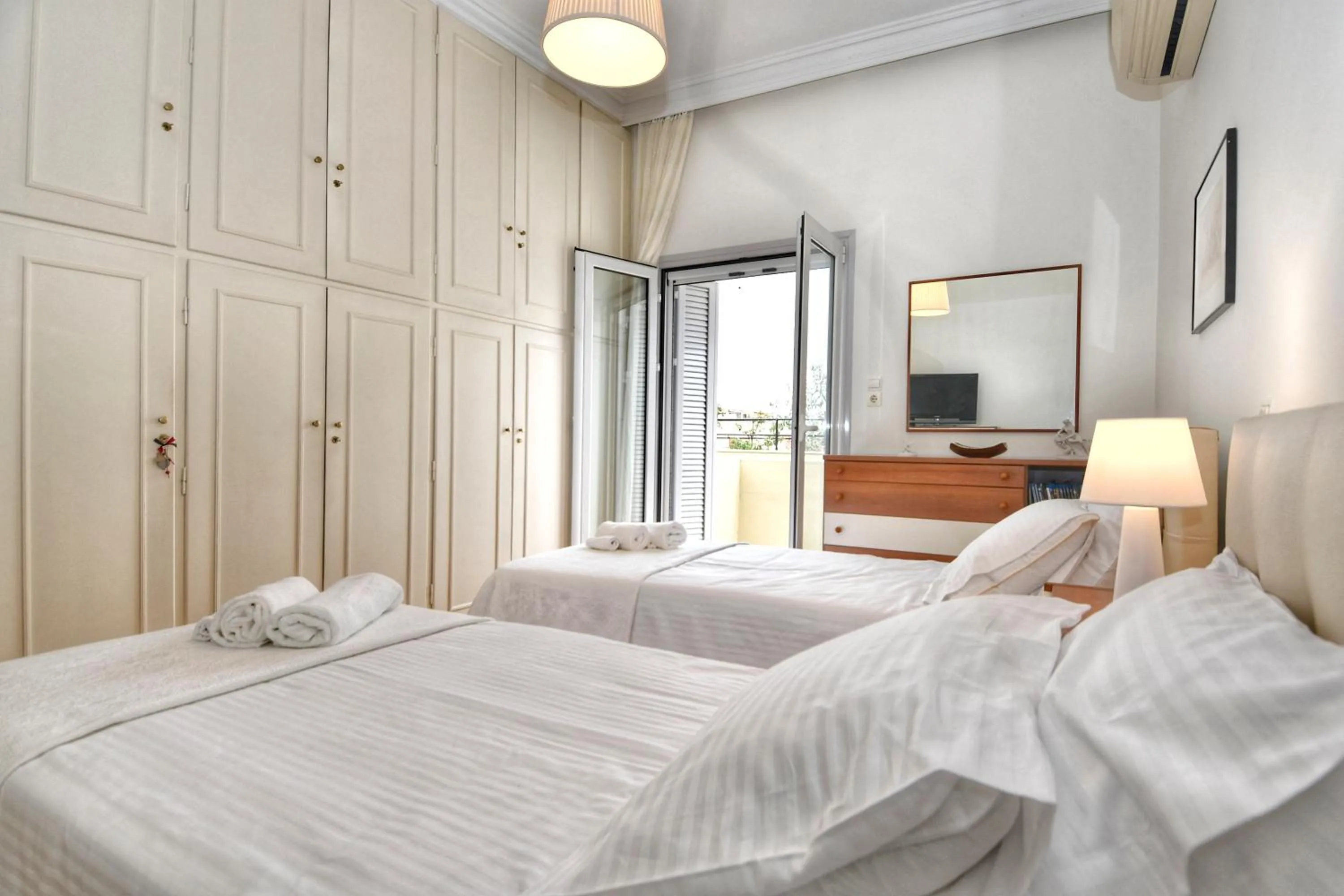 Bed in Athens Authentic Elegance at Acropolis