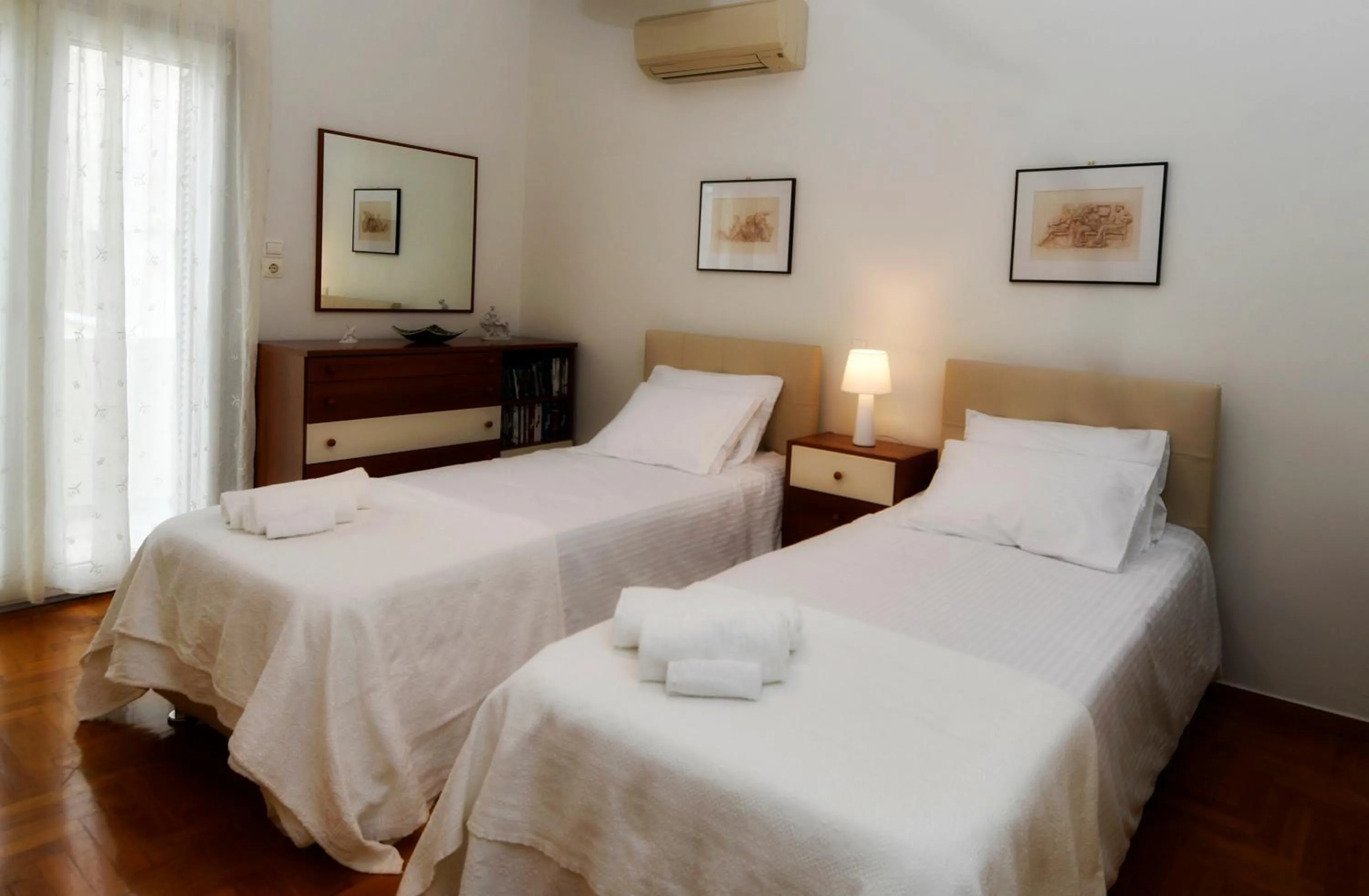 Bed in Athens Authentic Elegance at Acropolis