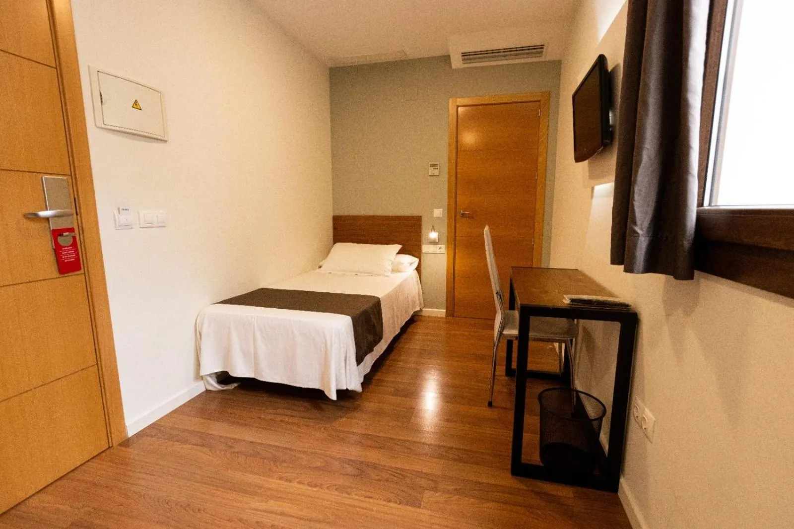 Property building, Bed in Gce Hoteles