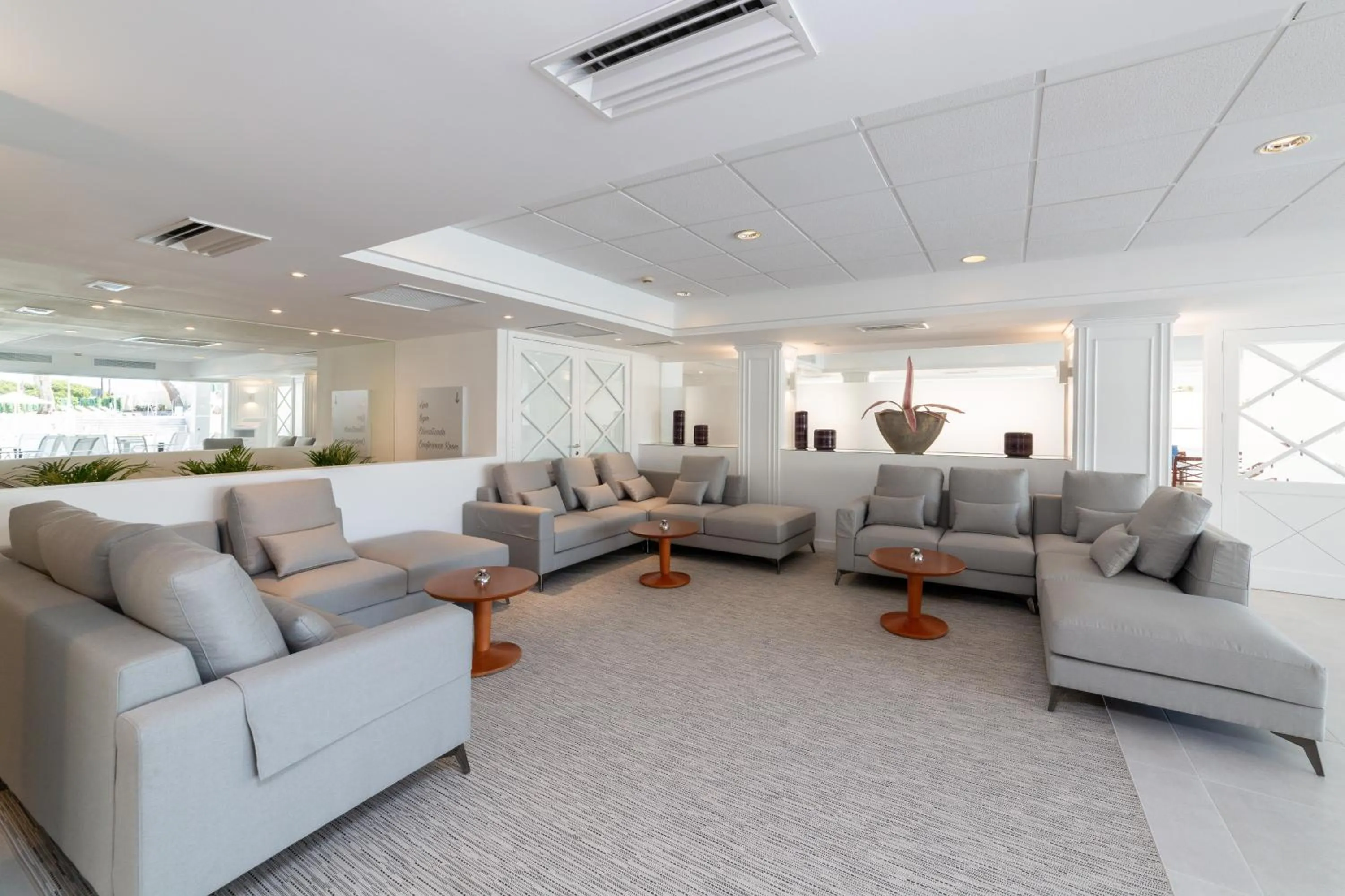 Lounge or bar in Reverence Life Hotel - Adults Only