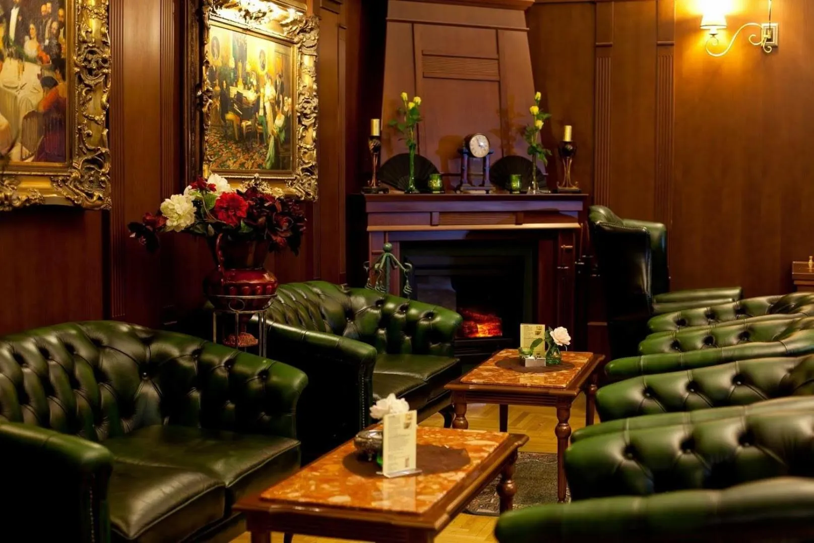 Lounge or bar in Grand Boutique Hotel