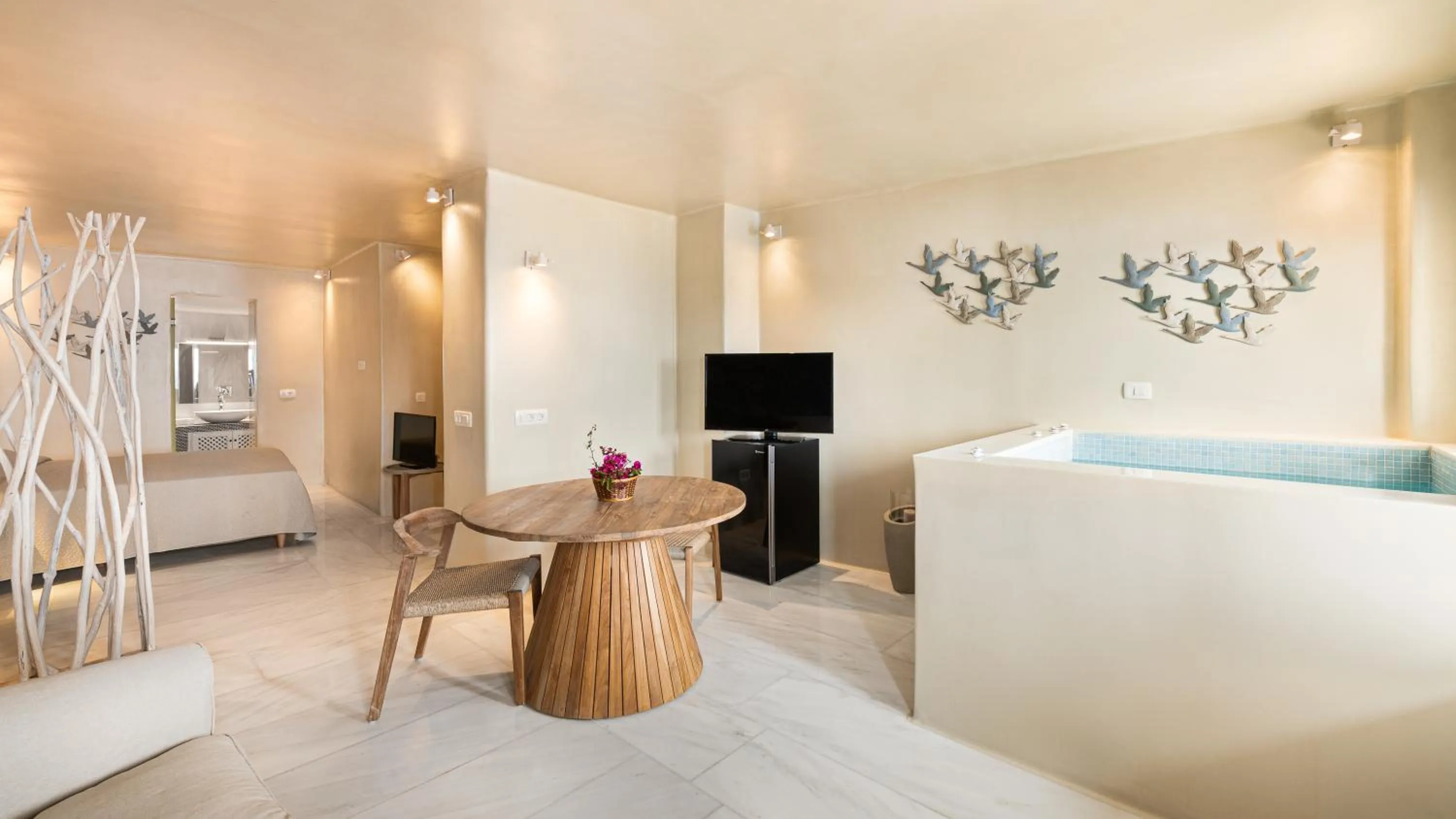 Bed in Armeni Luxury Villas