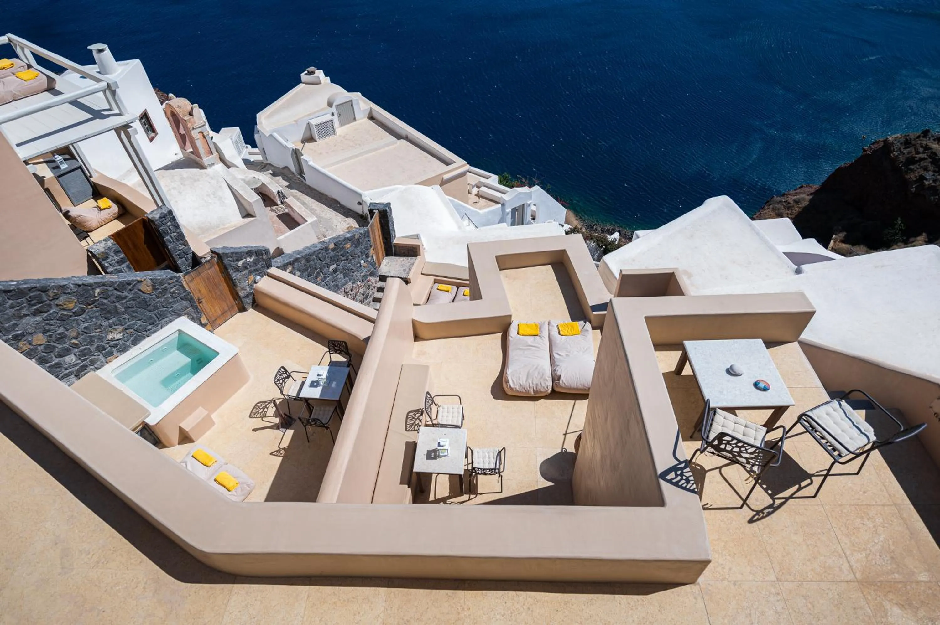 Armeni Luxury Villas