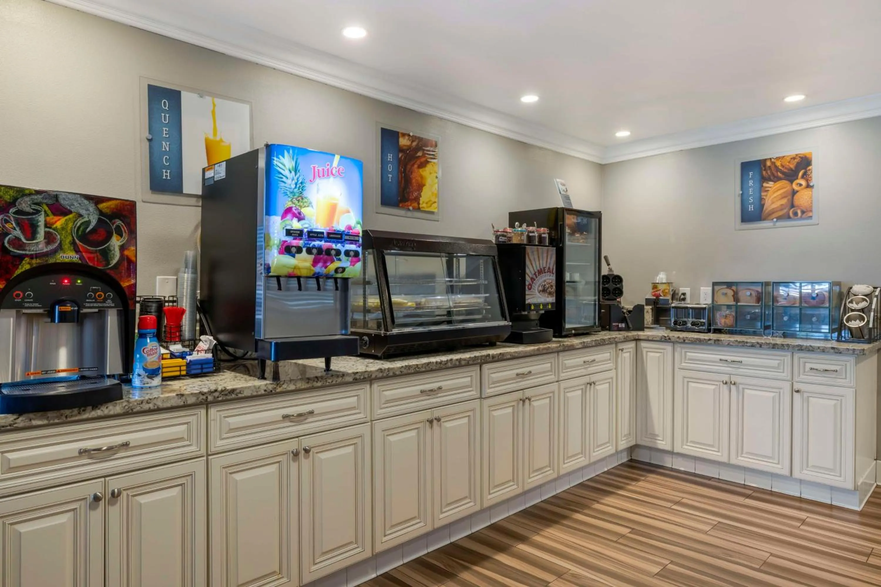 Breakfast in Best Western Orange Plaza