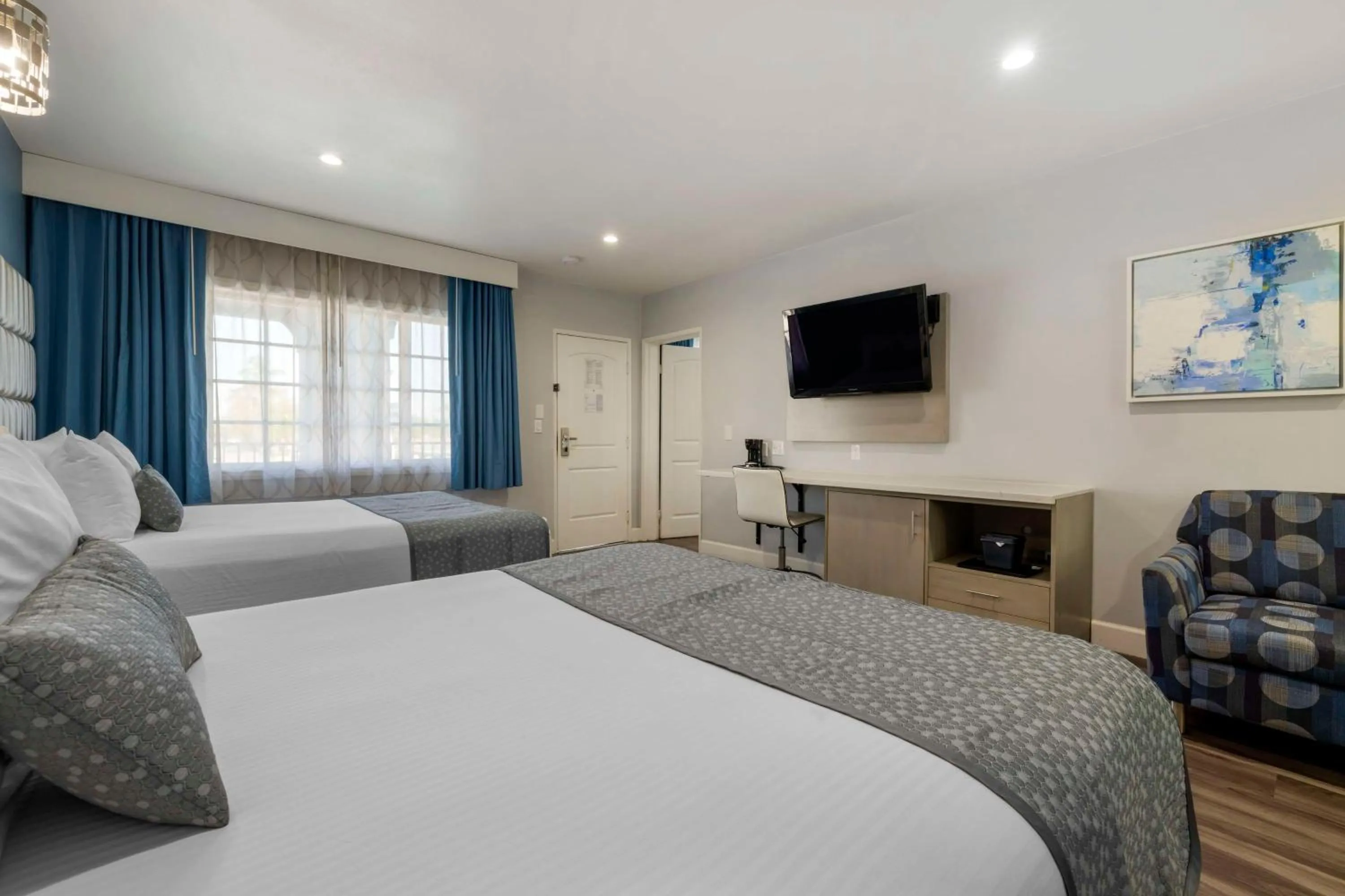 Bedroom, Bed in Best Western Orange Plaza