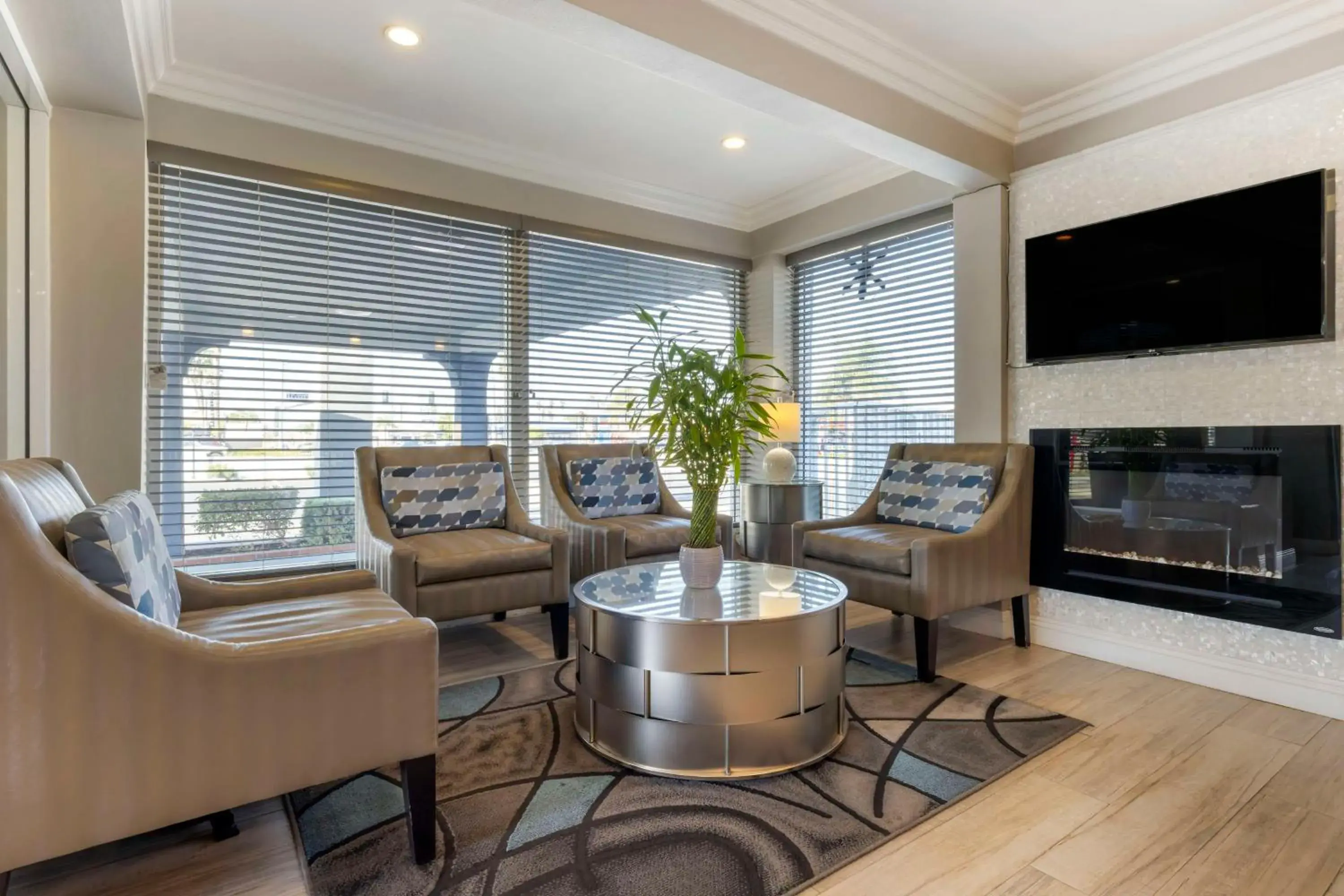 Lobby or reception in Best Western Orange Plaza Lobby or reception in Best Western Orange Plaza