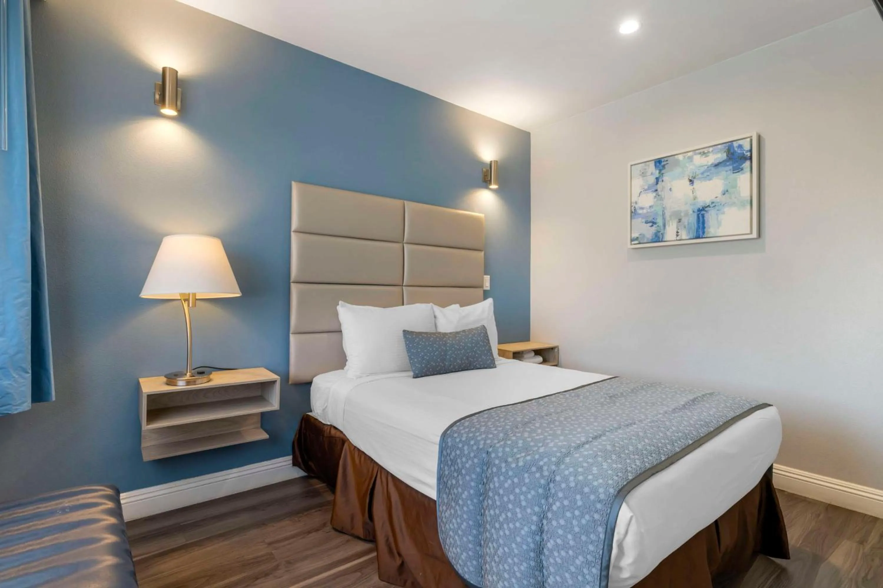 Bedroom, Bed in Best Western Orange Plaza