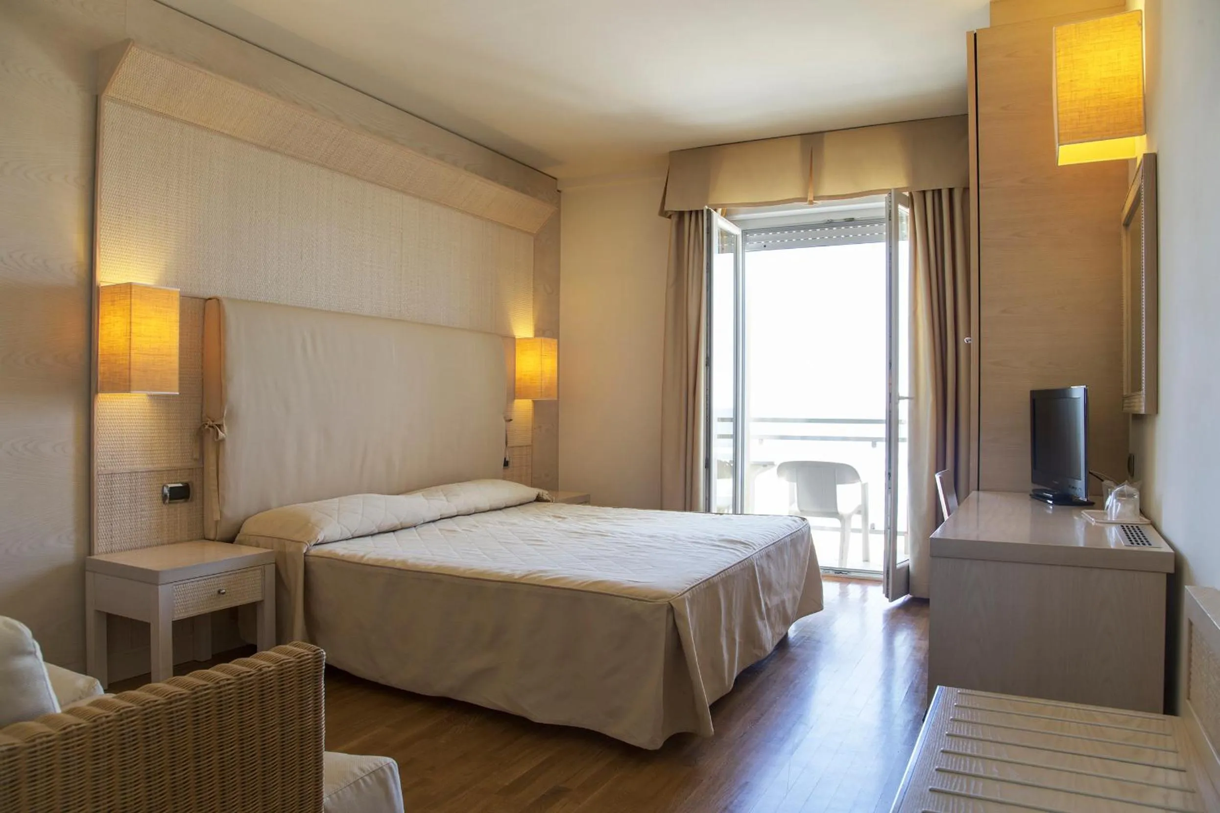 Photo of the whole room, Bed in Hotel Mara