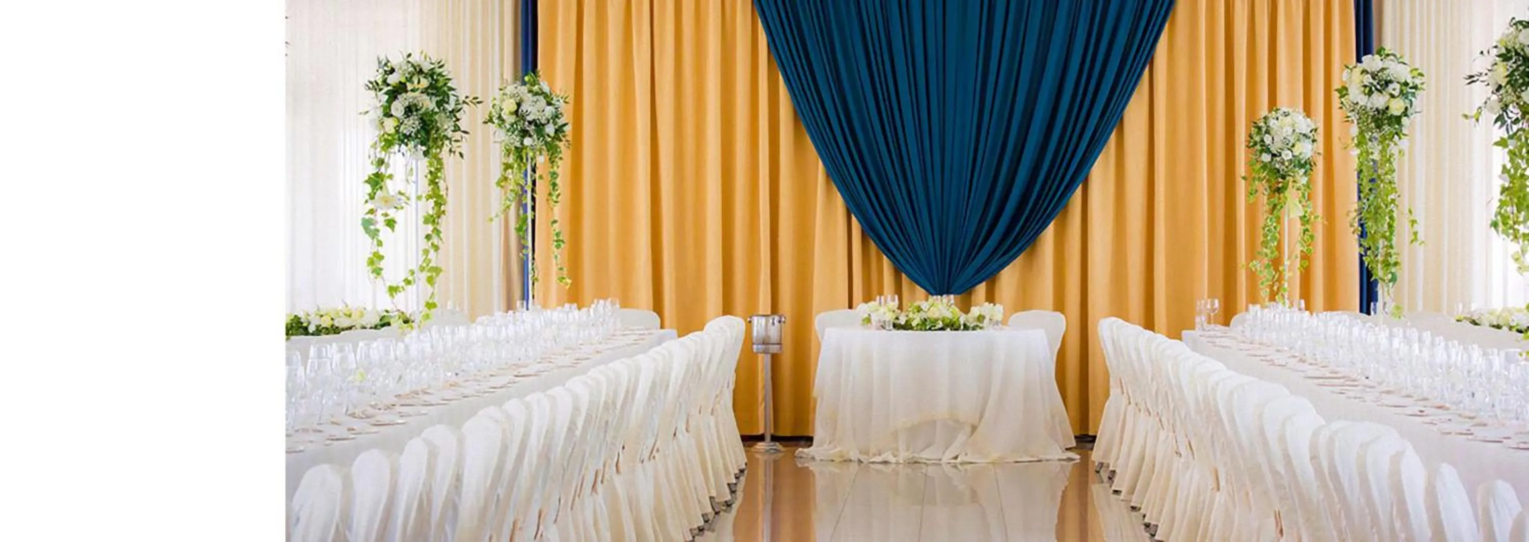 Banquet/Function facilities, Bed in Hotel Mara