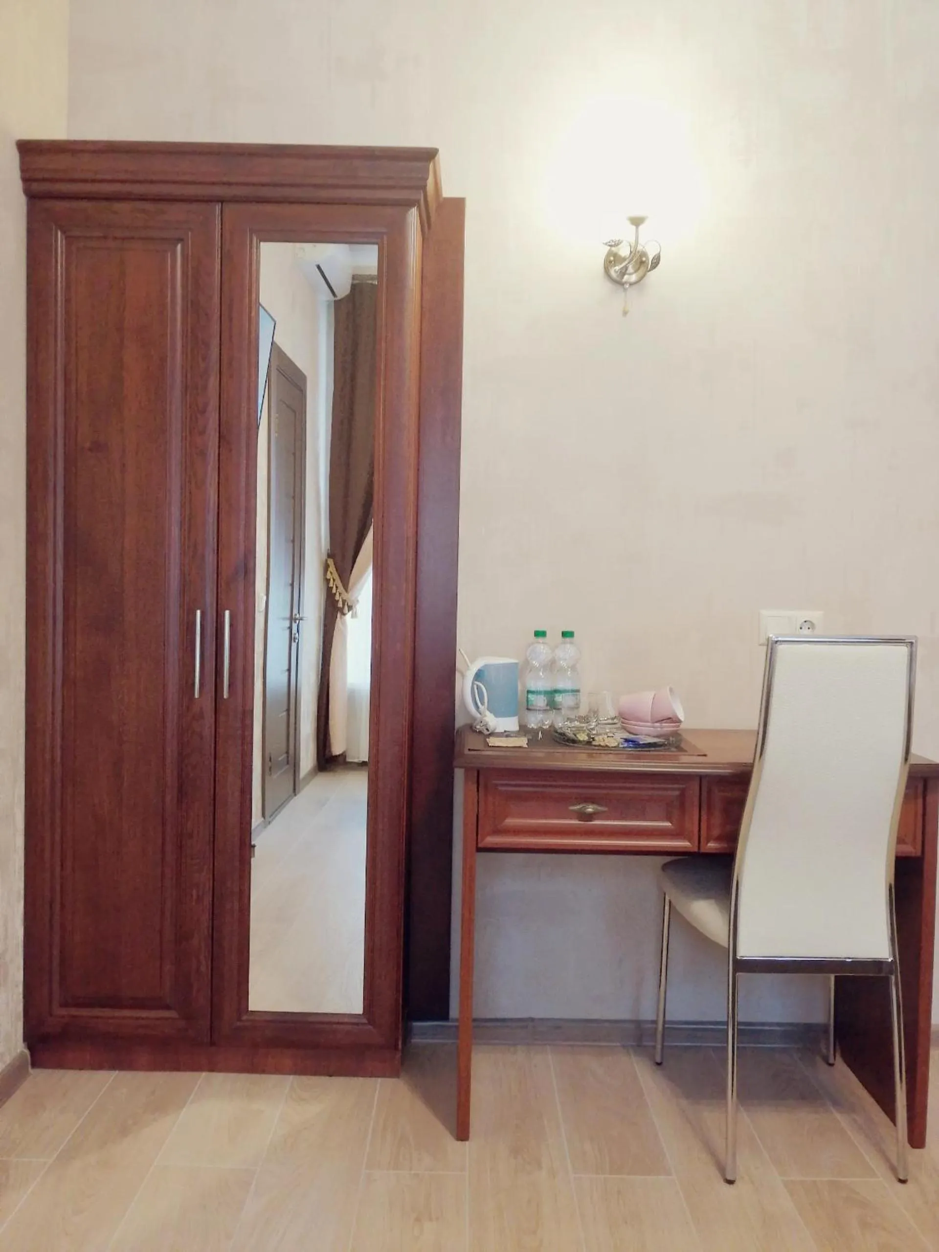 hair dresser in Centralnyi hotel