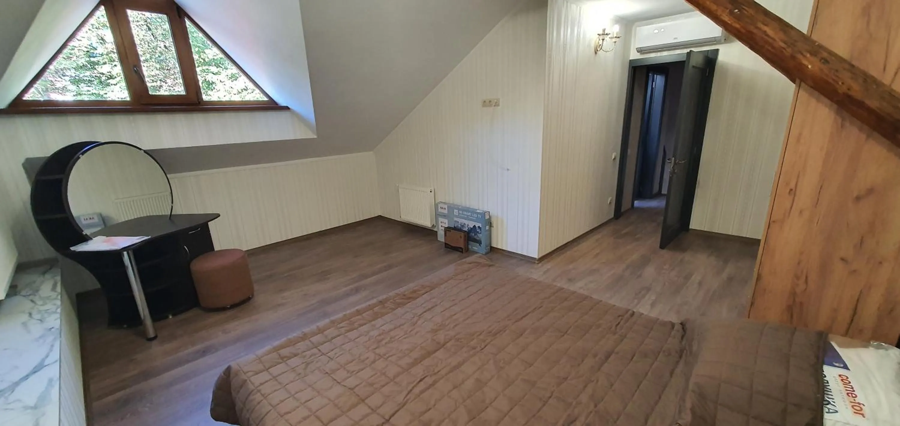 Bedroom, Bed in Centralnyi hotel